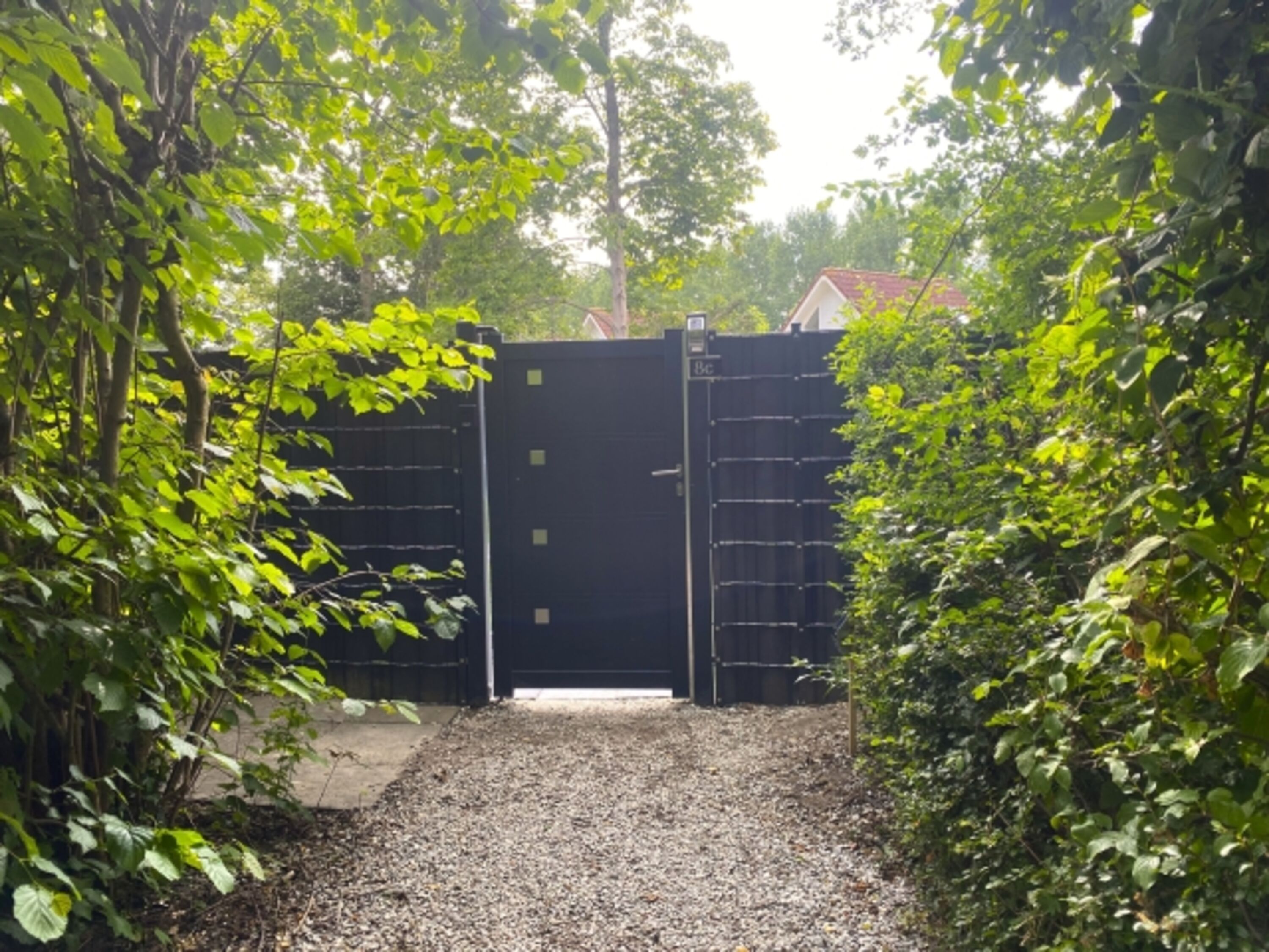 Eingangstor abschließbar 