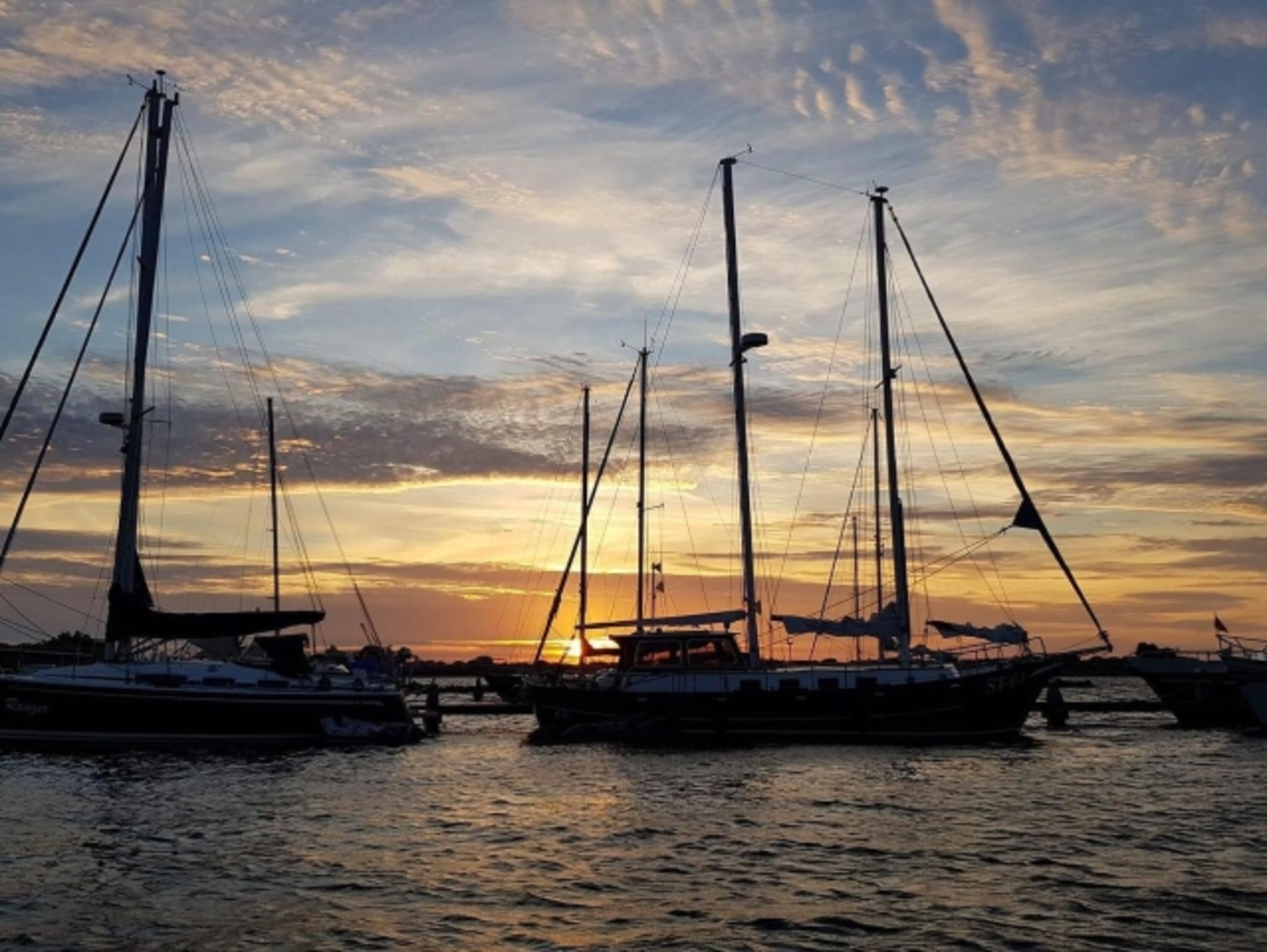 Hafen Herkingen