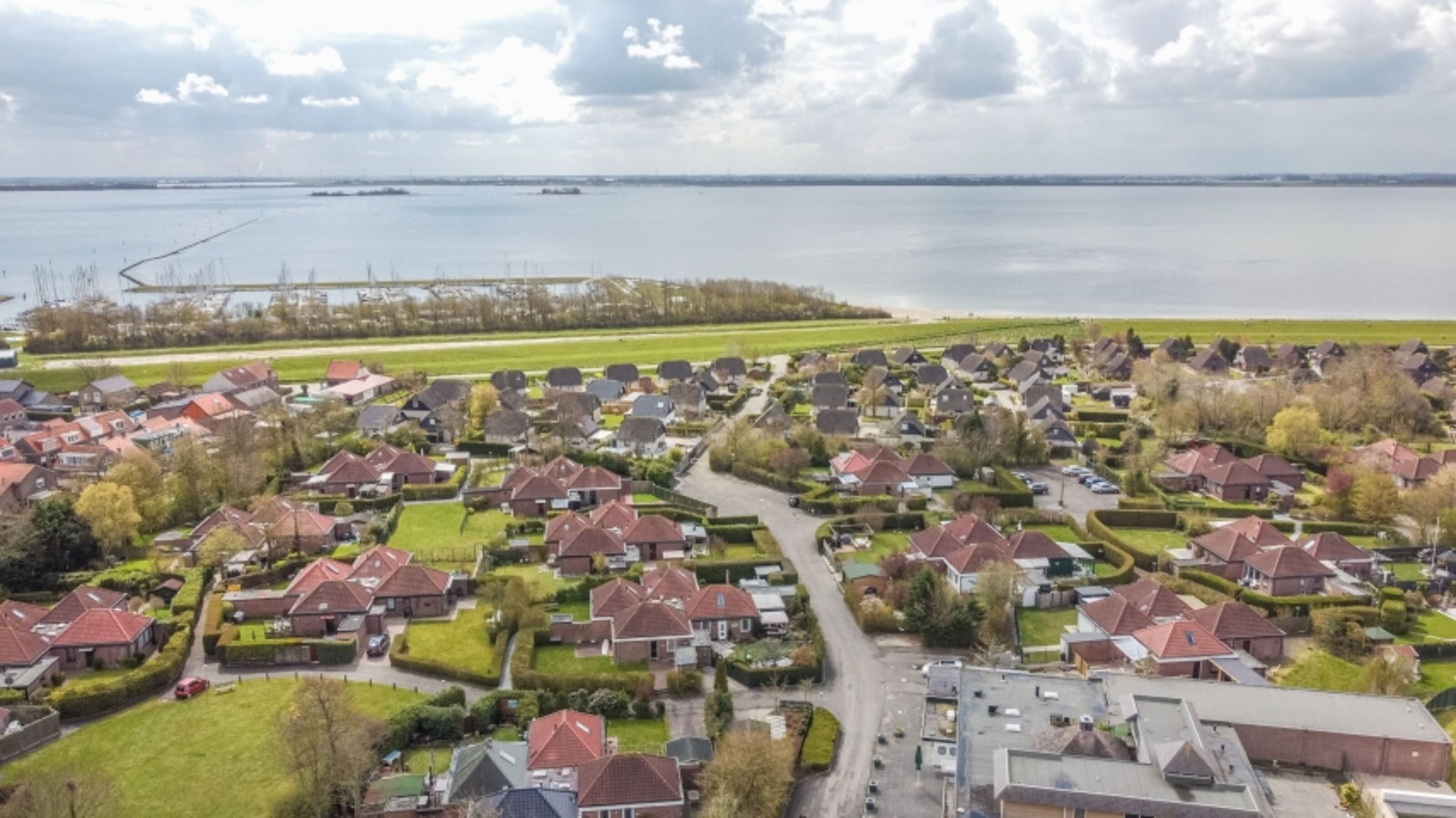 Sicht vom Park zum Grev. Meer nur wenige Schritte entfernt