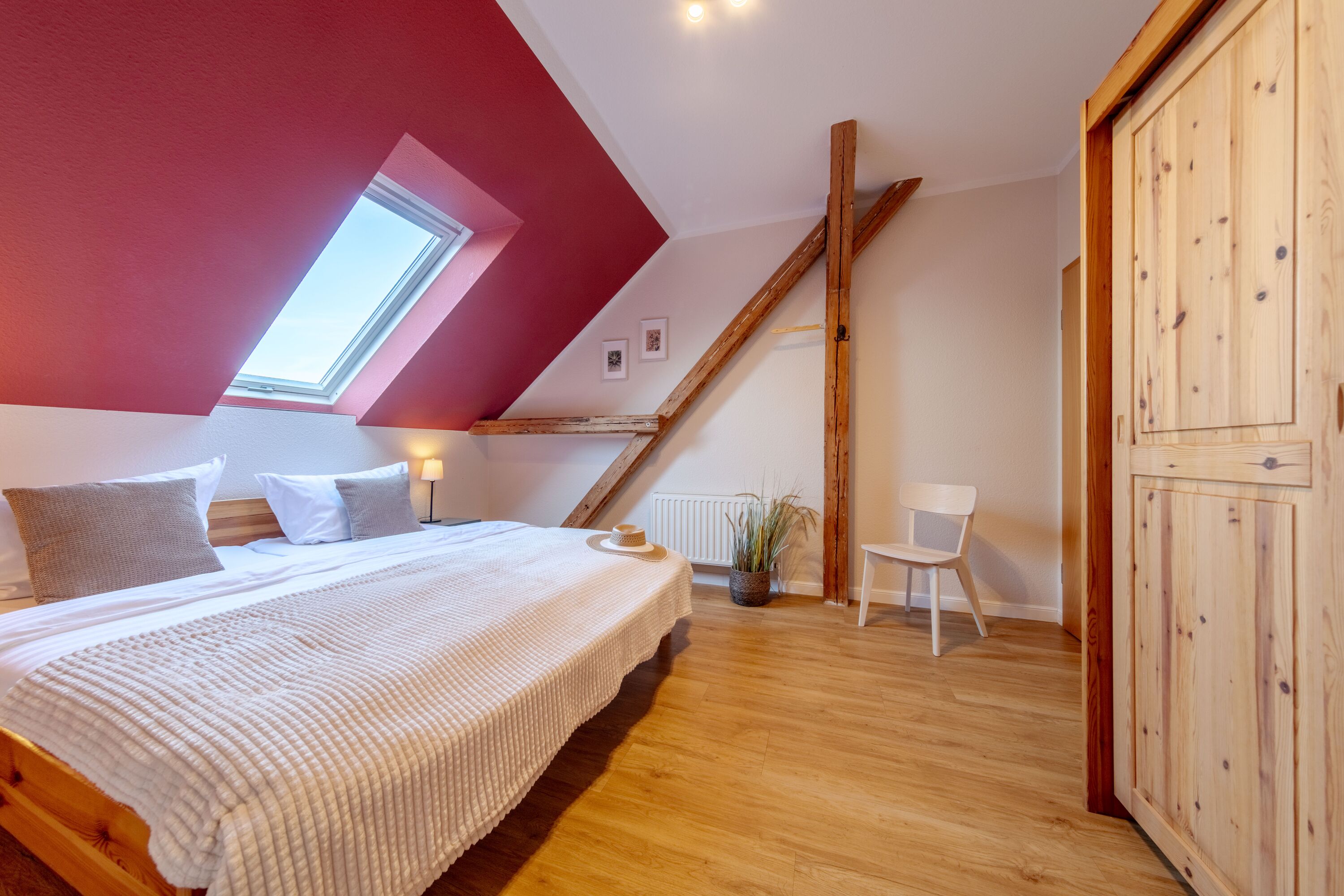 Holzbalken mit rustikalem Charme