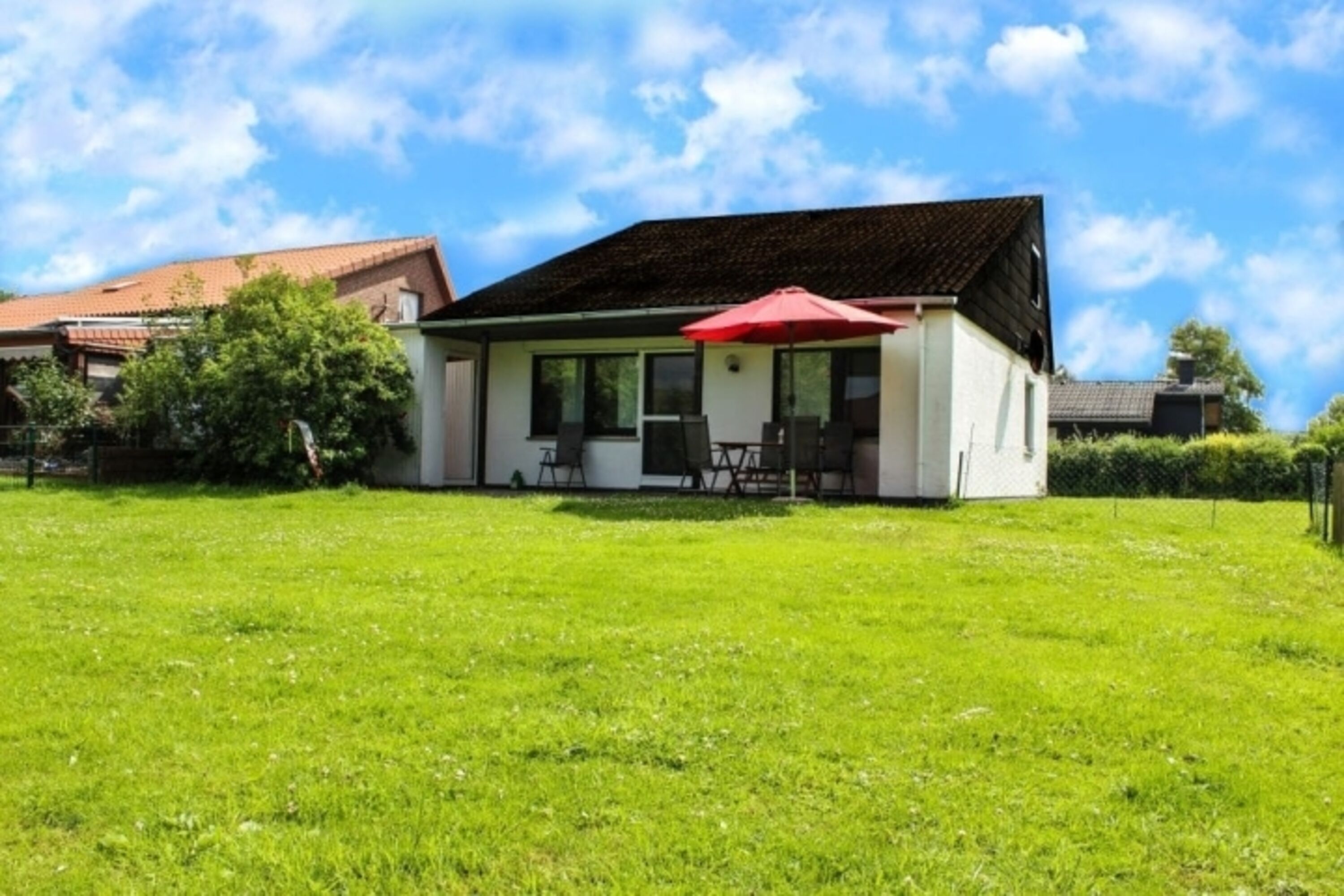 Rückansicht Ferienhaus Nordsee-Robbe