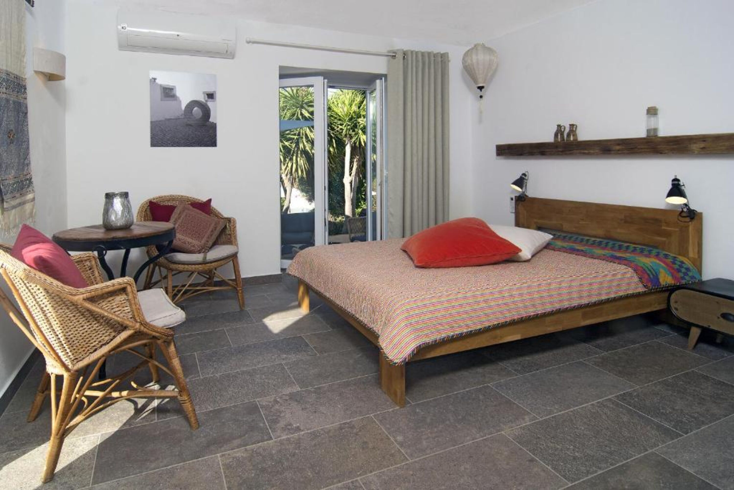 Schlafzimmer 1