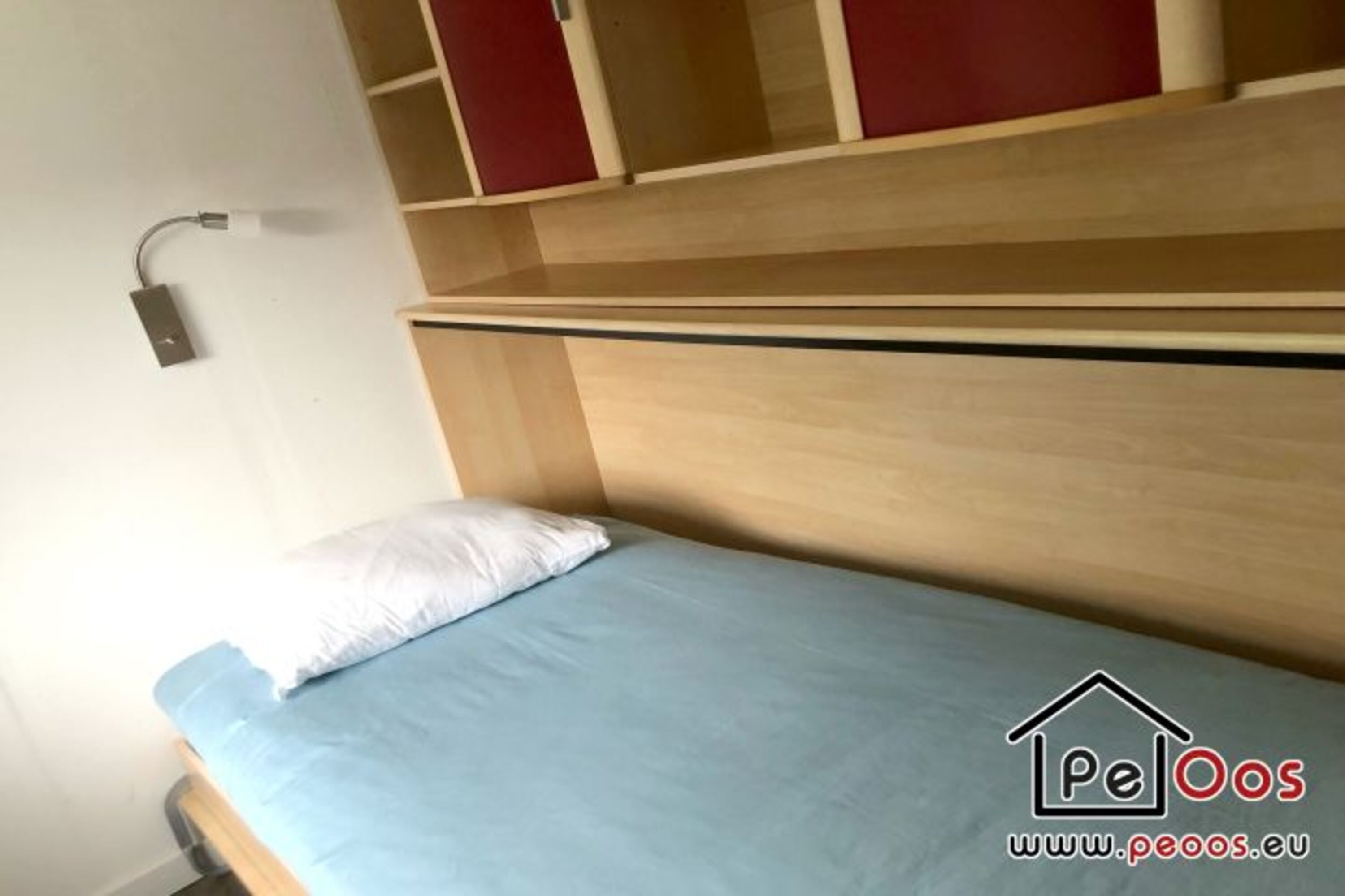 Zweites Schlafzimmer mit Einzelbett