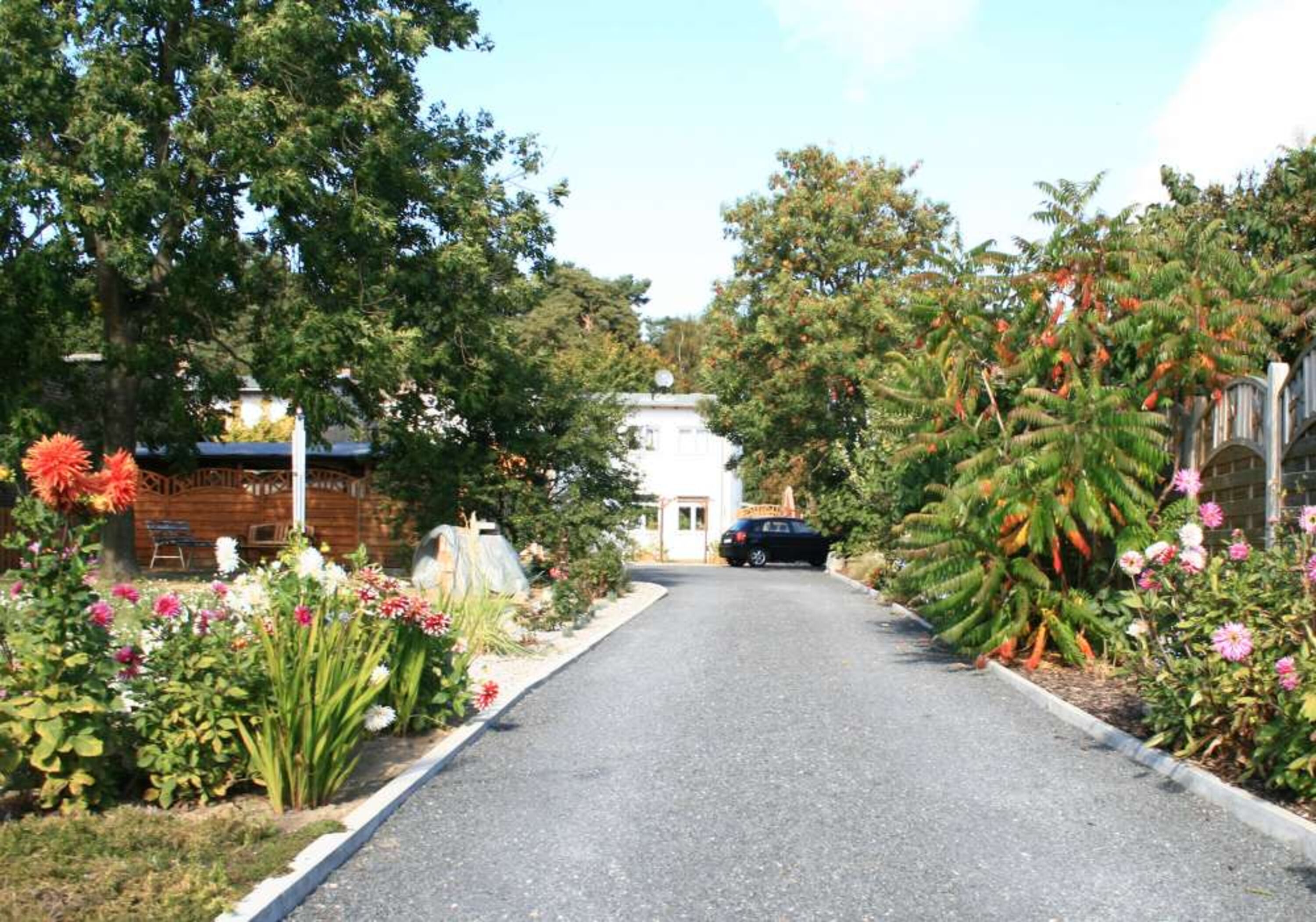 Grundstück der Ferienwohnungen Villa Waldblcik