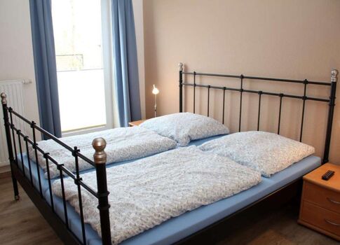 Erholsame Nächte im Doppelbett-Schlafraum