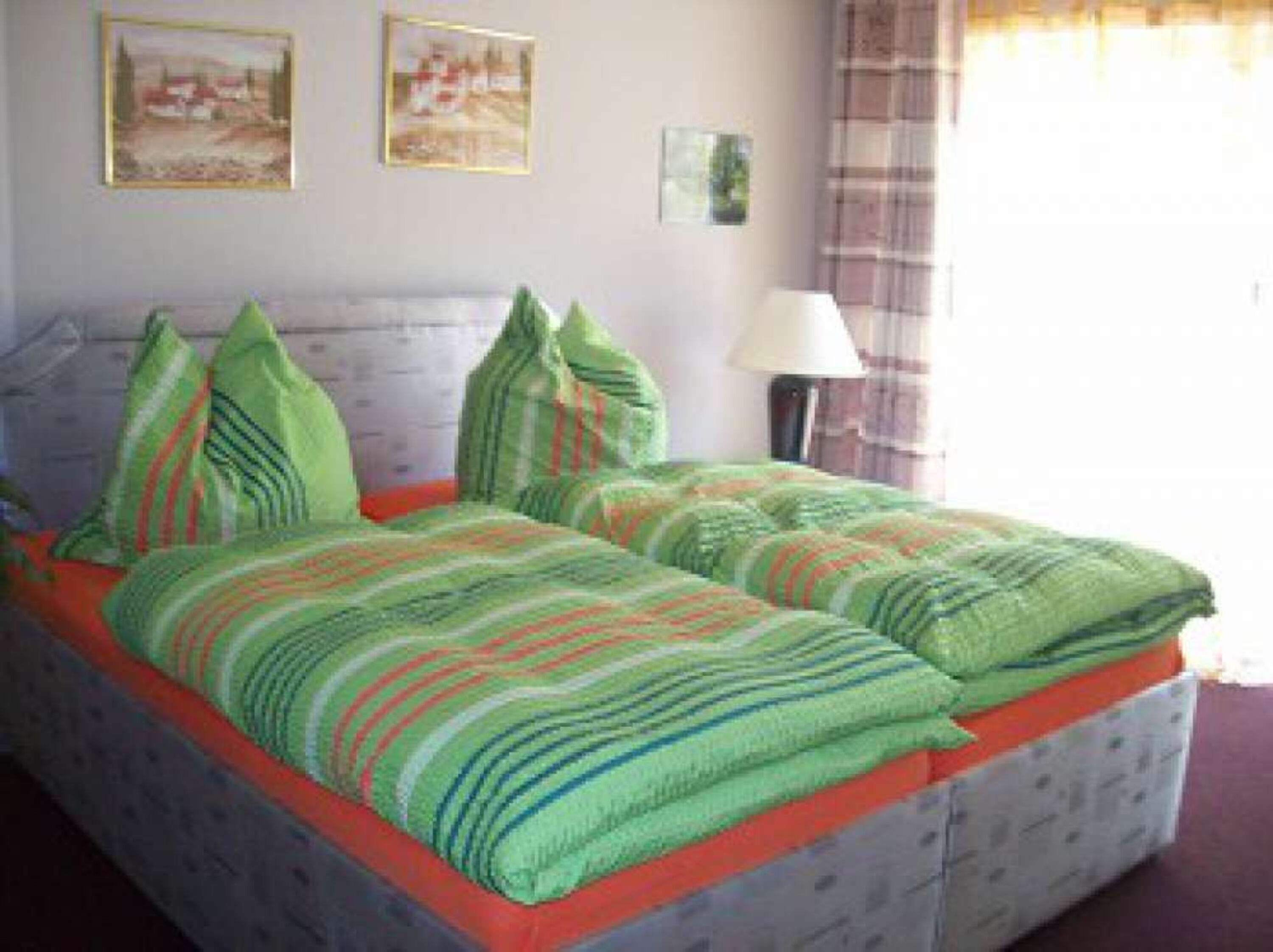 Das Schlafzimmer mit Terassenzugang