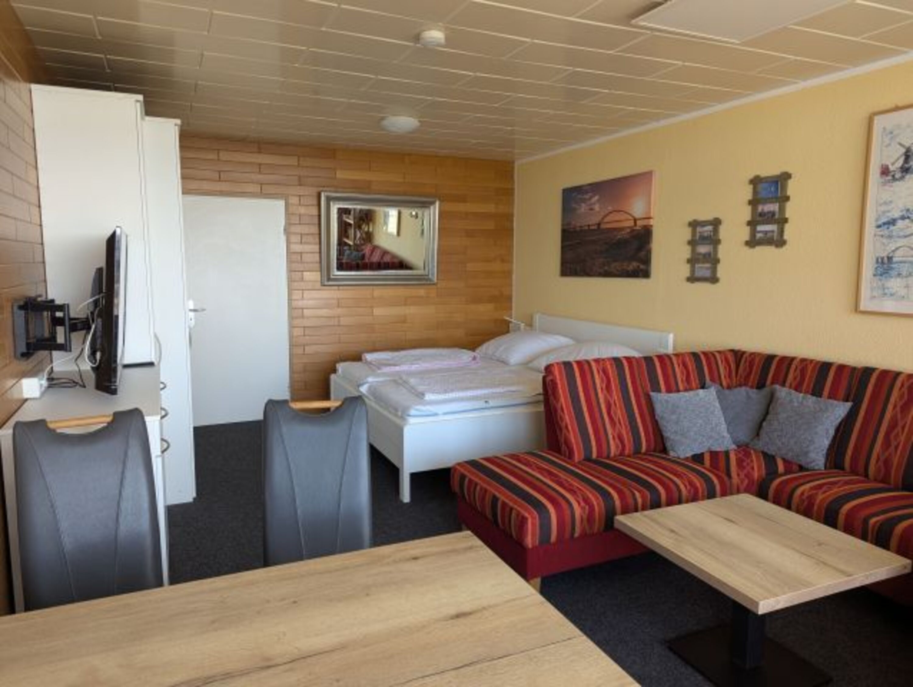 Wohn-/Schlafzimmer