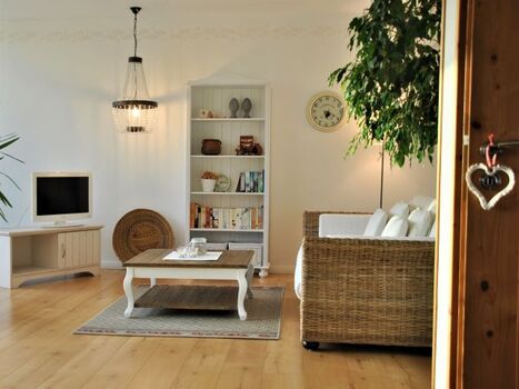 Blick ins Wohnzimmer