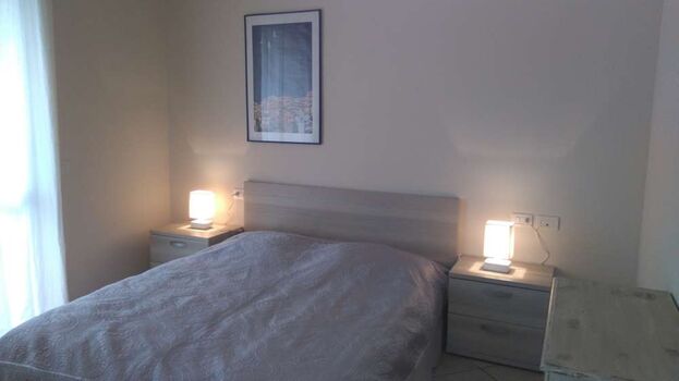 Schlafzimmer 2 mit Doppelbett