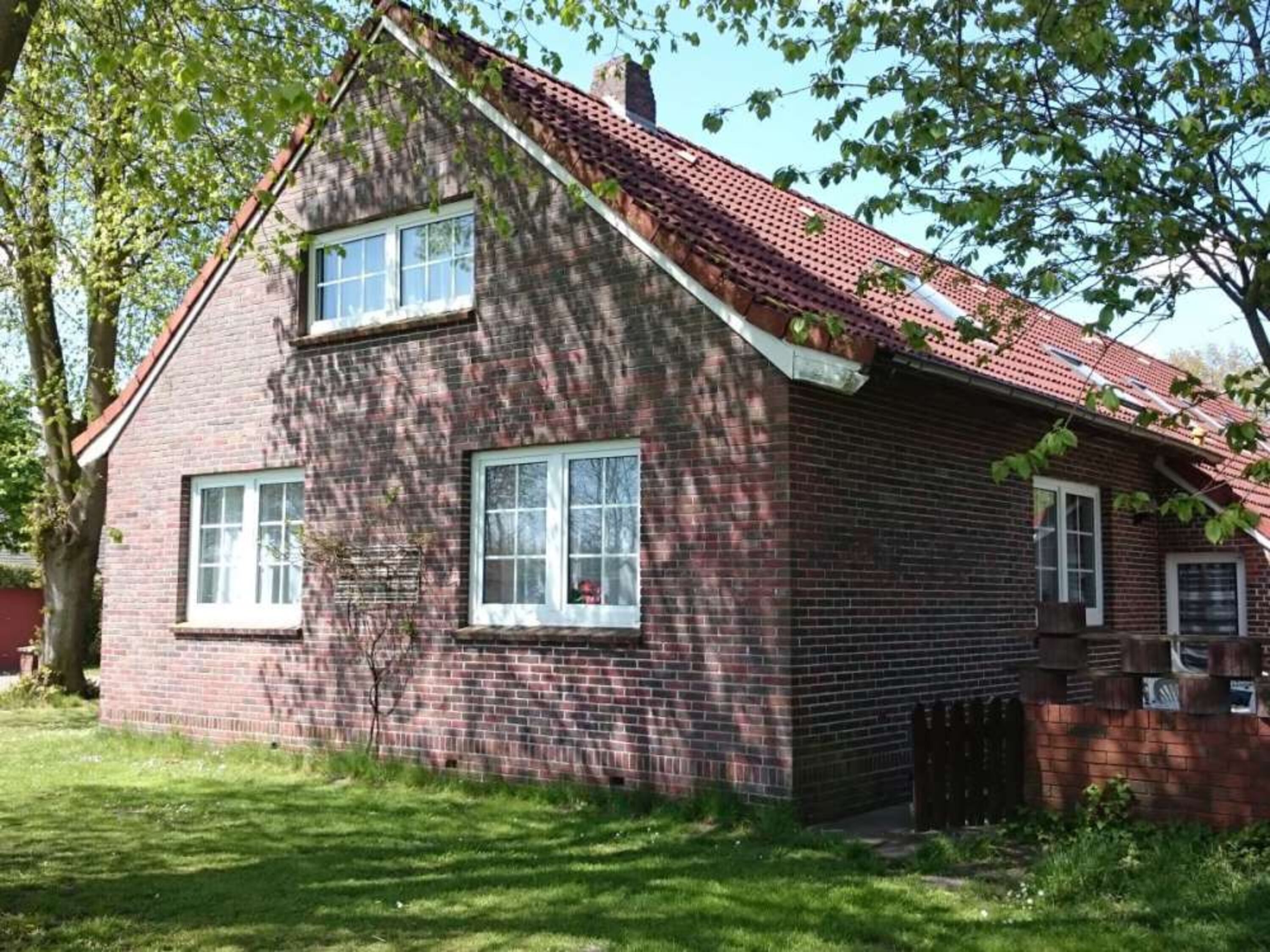 Hausansicht von der Straße aus! 