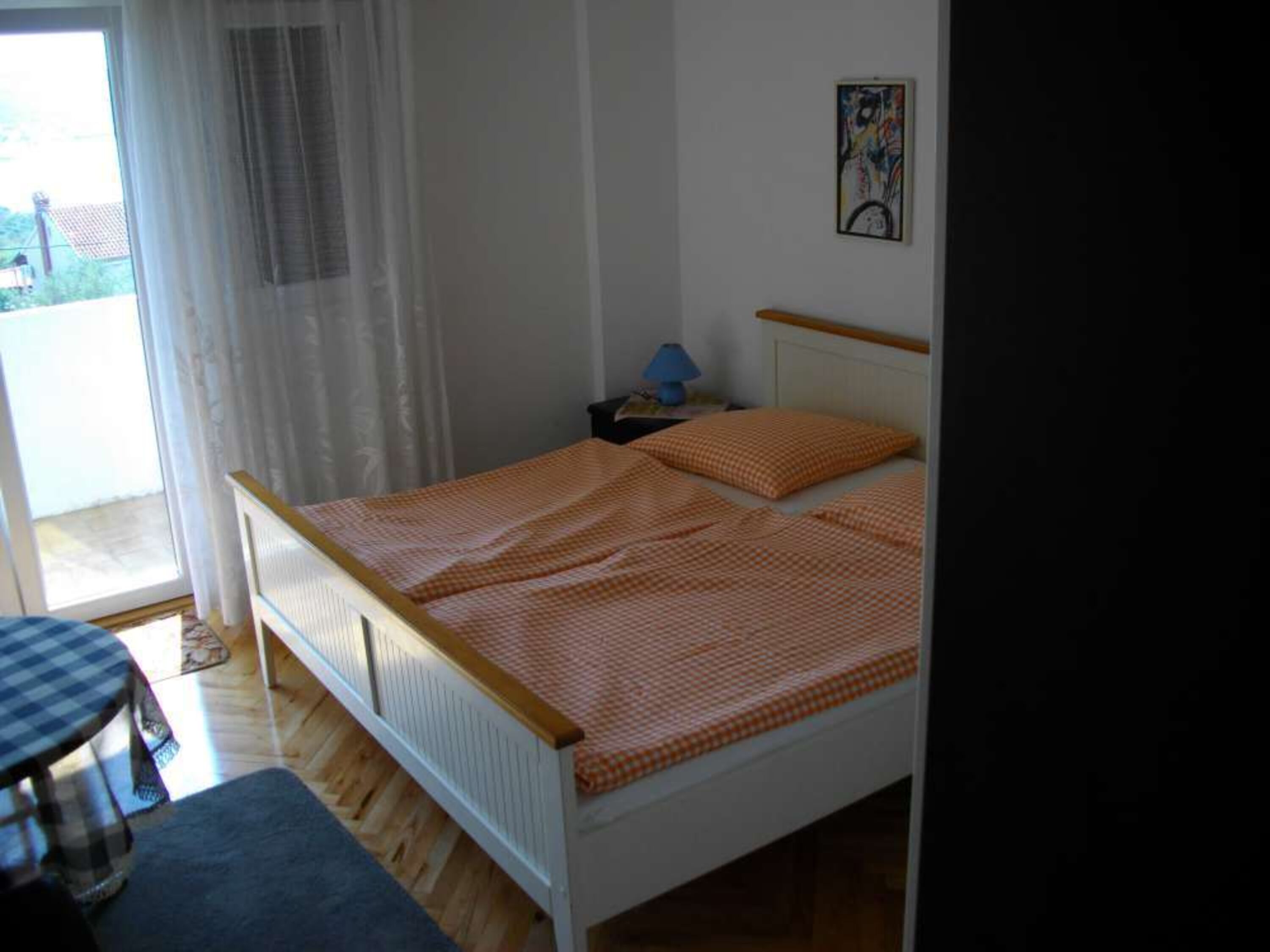 Schlafzimmer 1