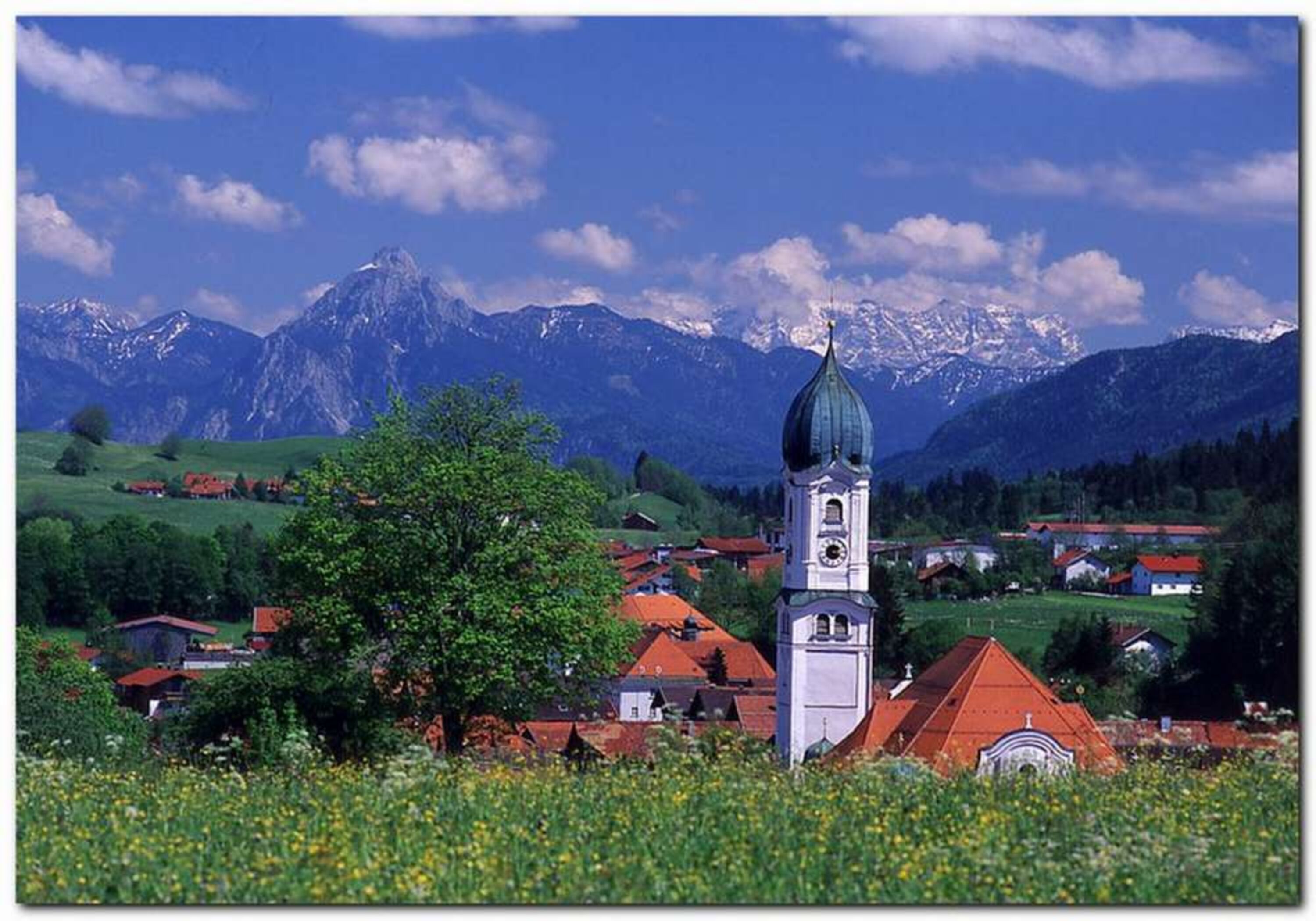 Nesselwang mit Blick zur Zugspitz