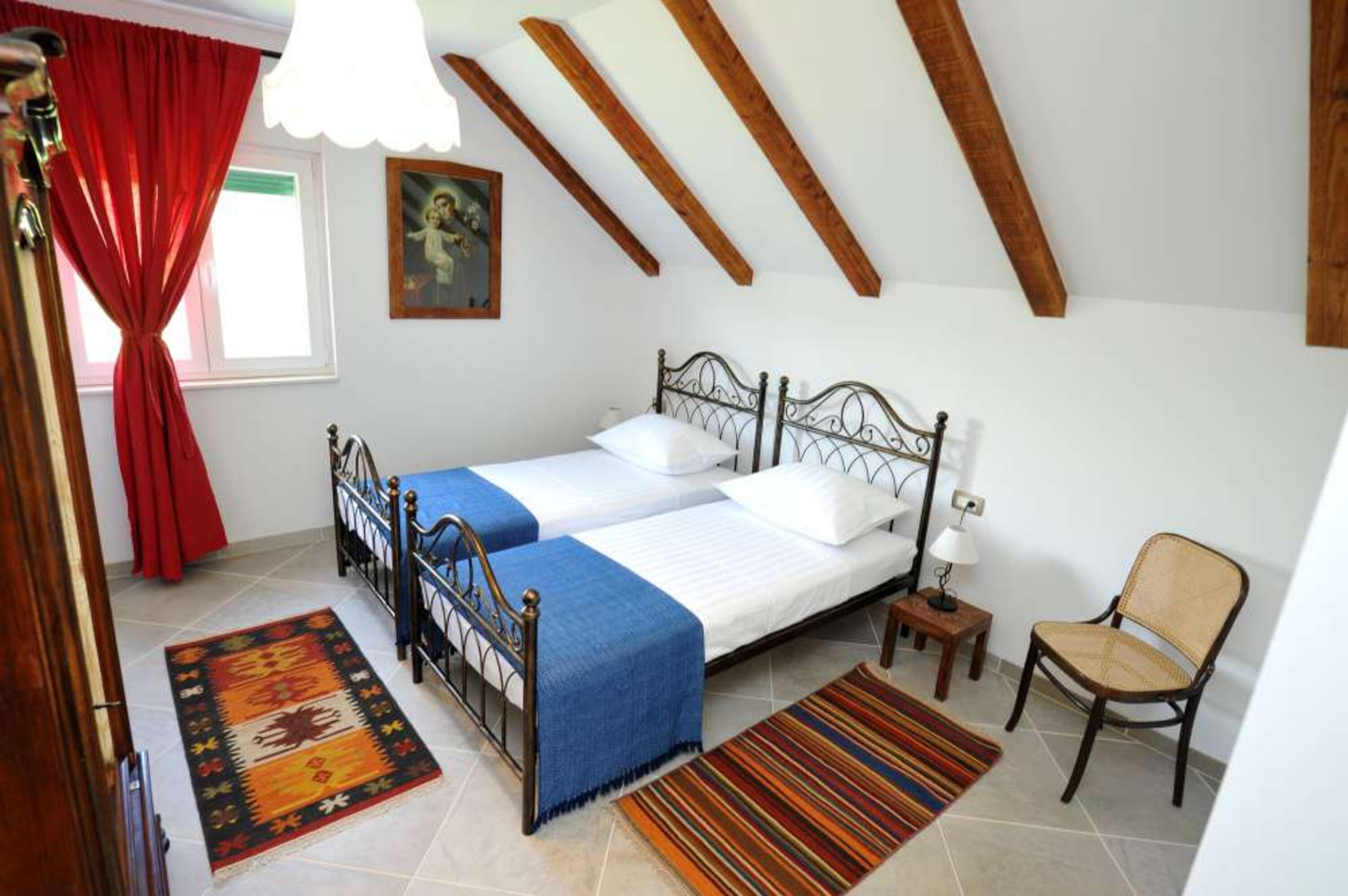 ALLEINSTEHENDES FERIENHAUS MIT POOL - VILLA TIJARA, KROATIEN