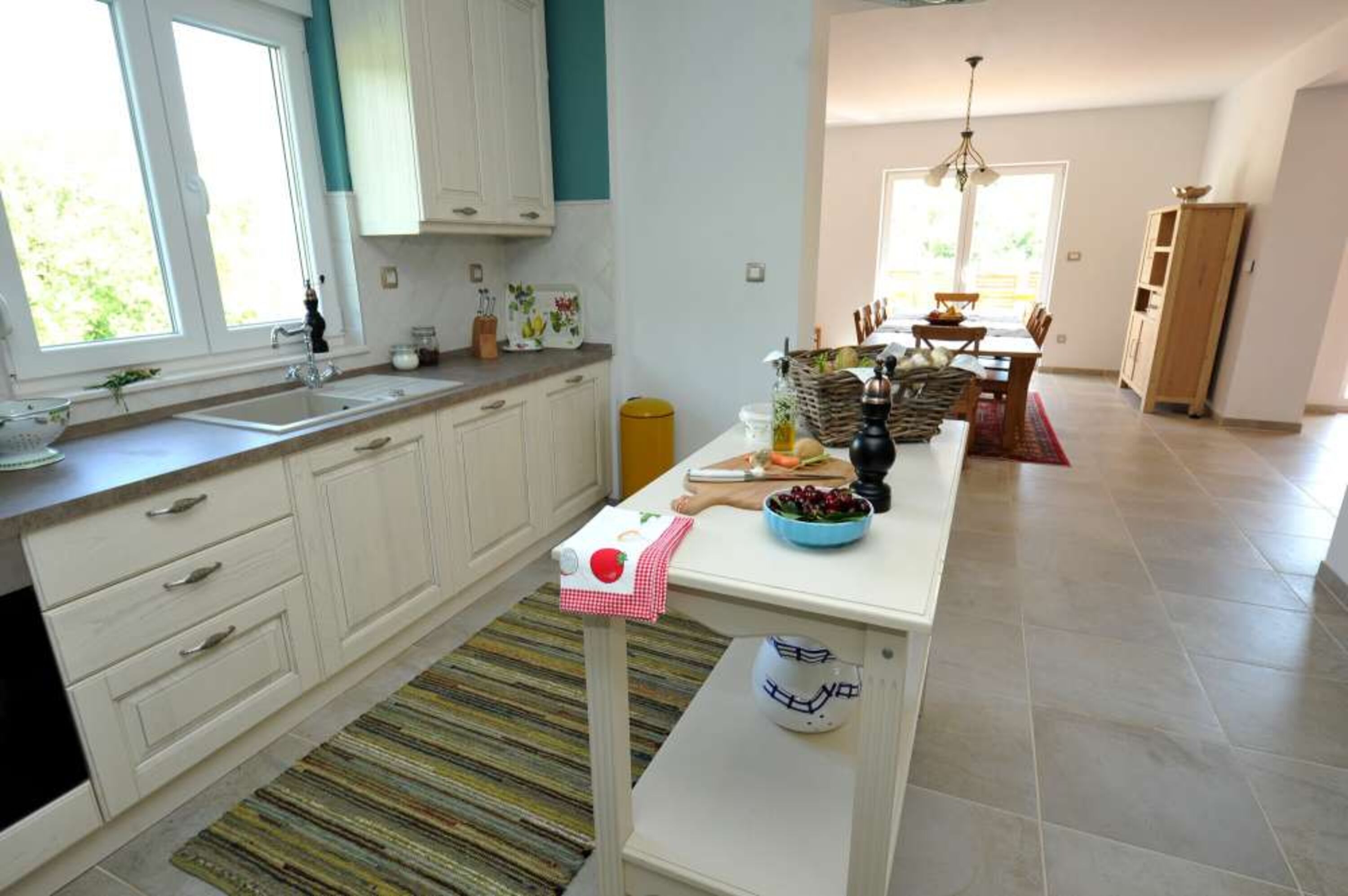 ALLEINSTEHENDES FERIENHAUS MIT POOL - VILLA TIJARA, KROATIEN