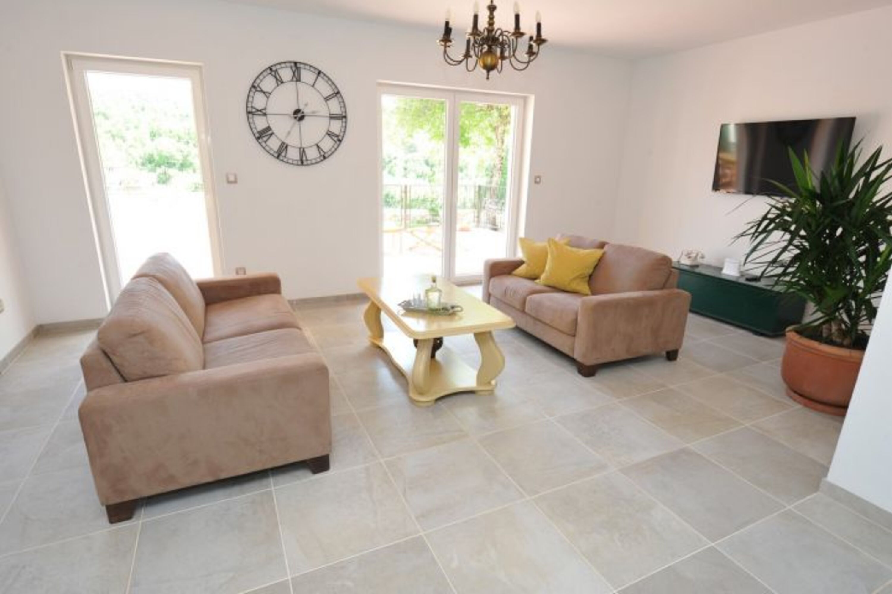 ALLEINSTEHENDES FERIENHAUS MIT POOL - VILLA TIJARA, KROATIEN