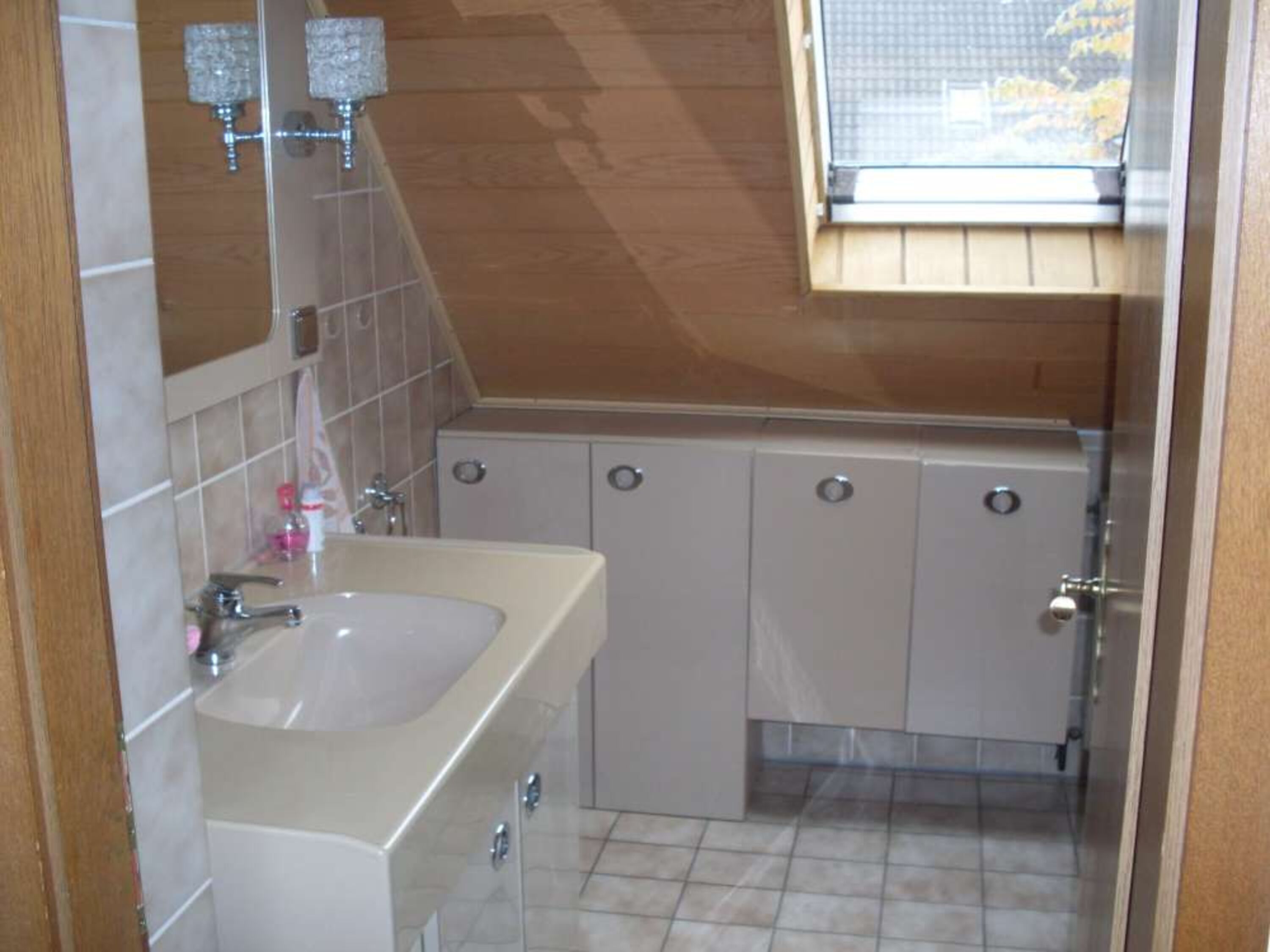 Das kleine Bad (Dusche WC)