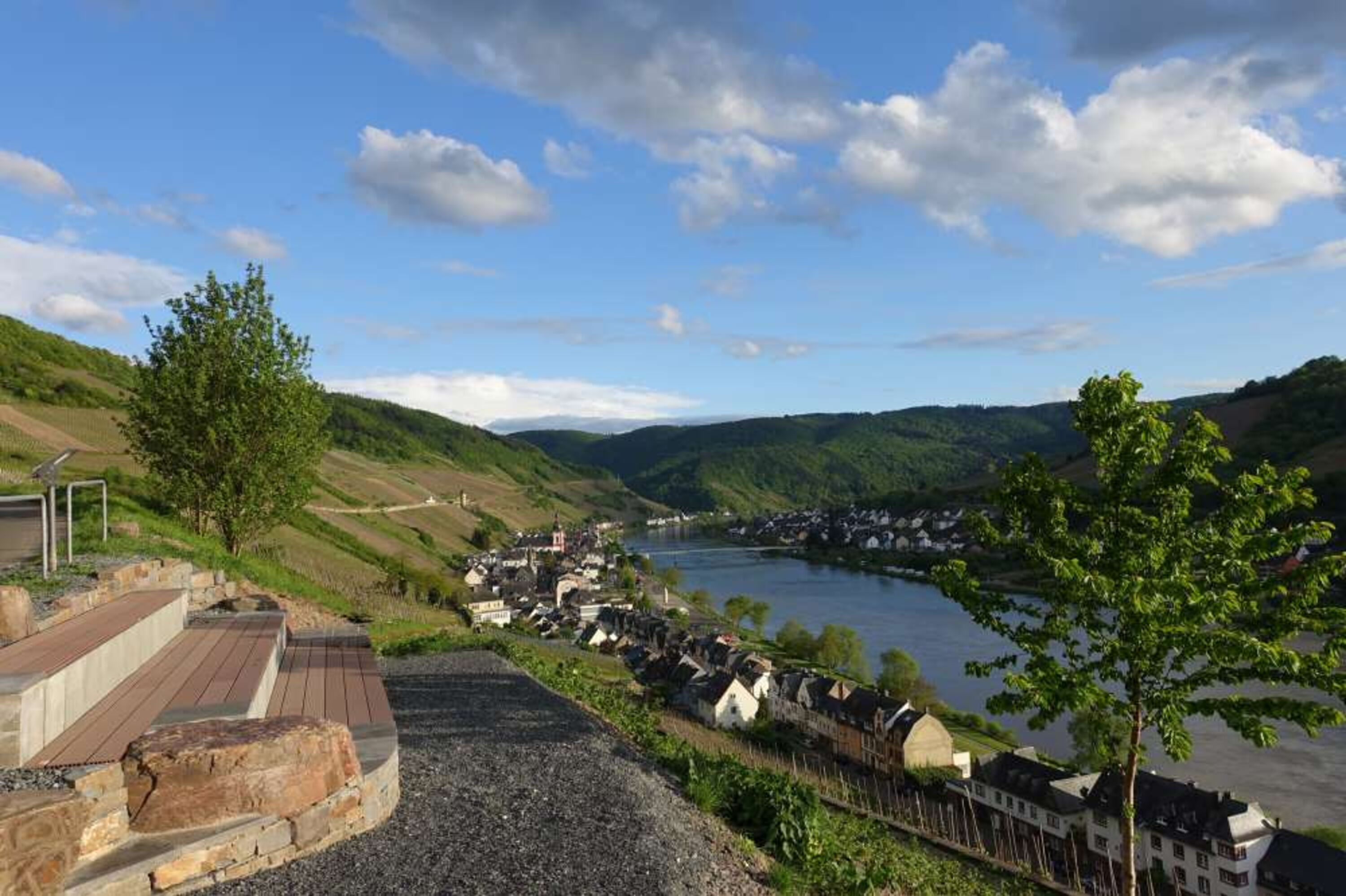 Wanderweg rund um Zell mit Panoramablick