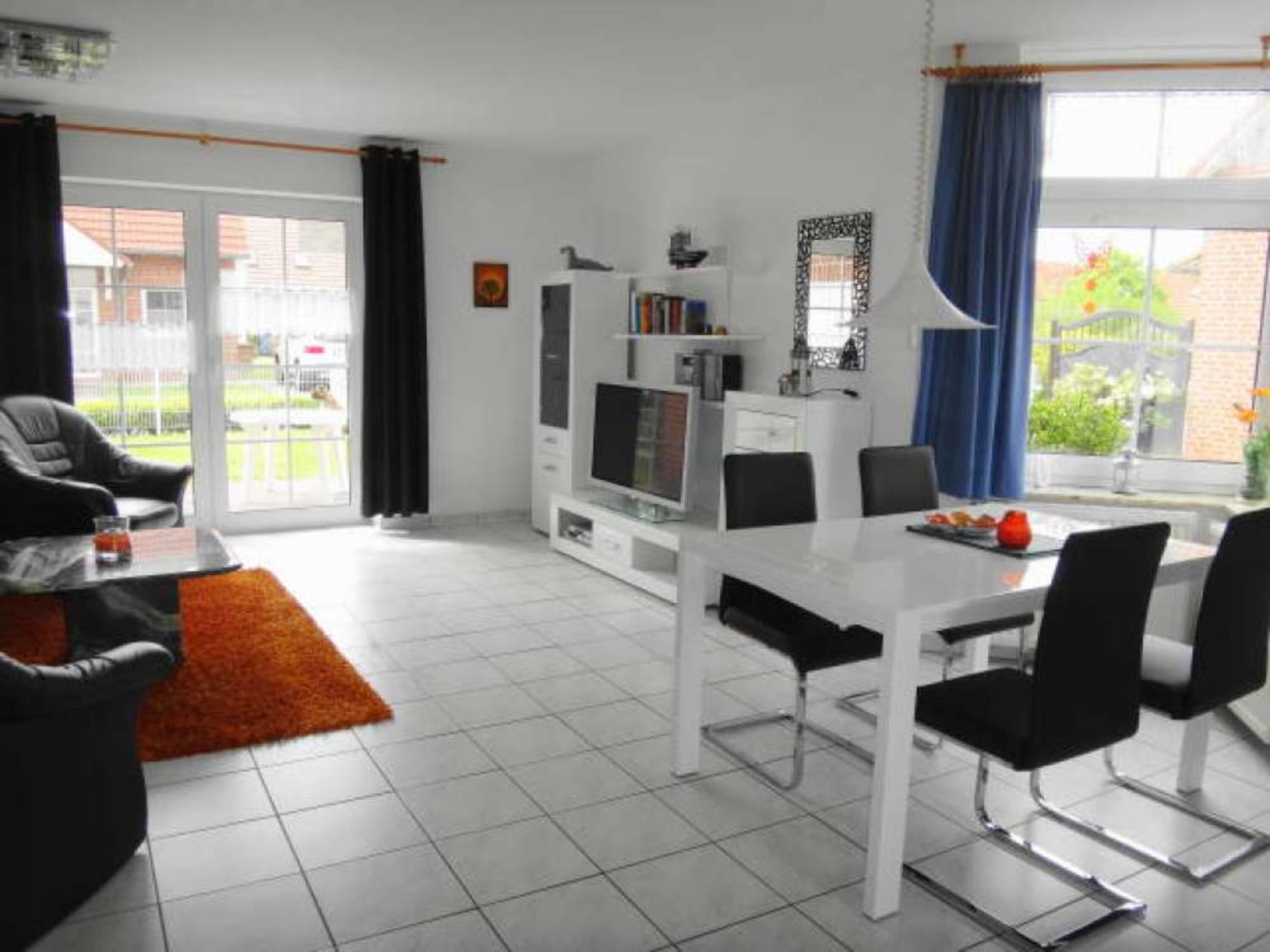 Wohnraum mit Essplatz