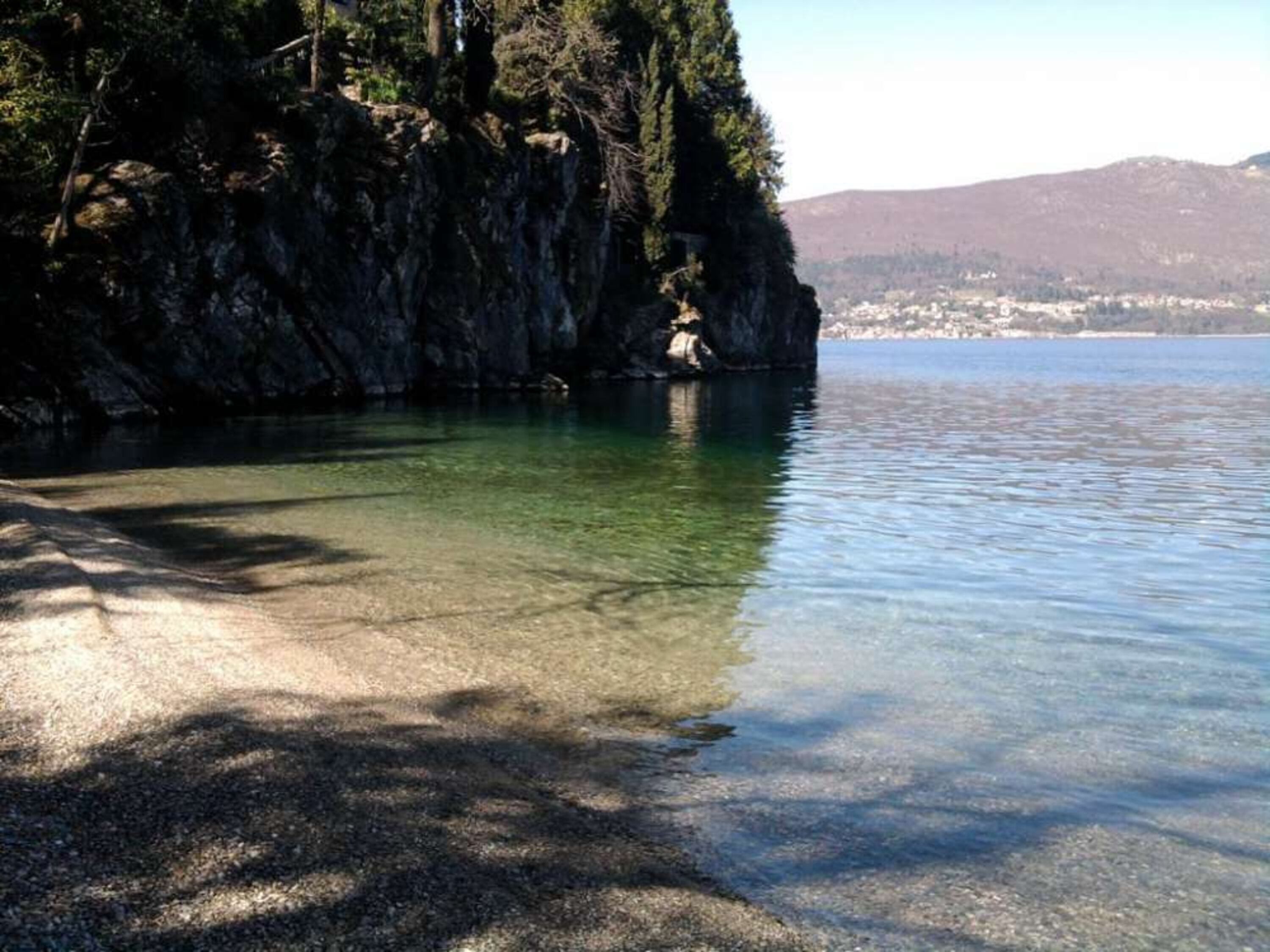 Strand am Ende der Bucht