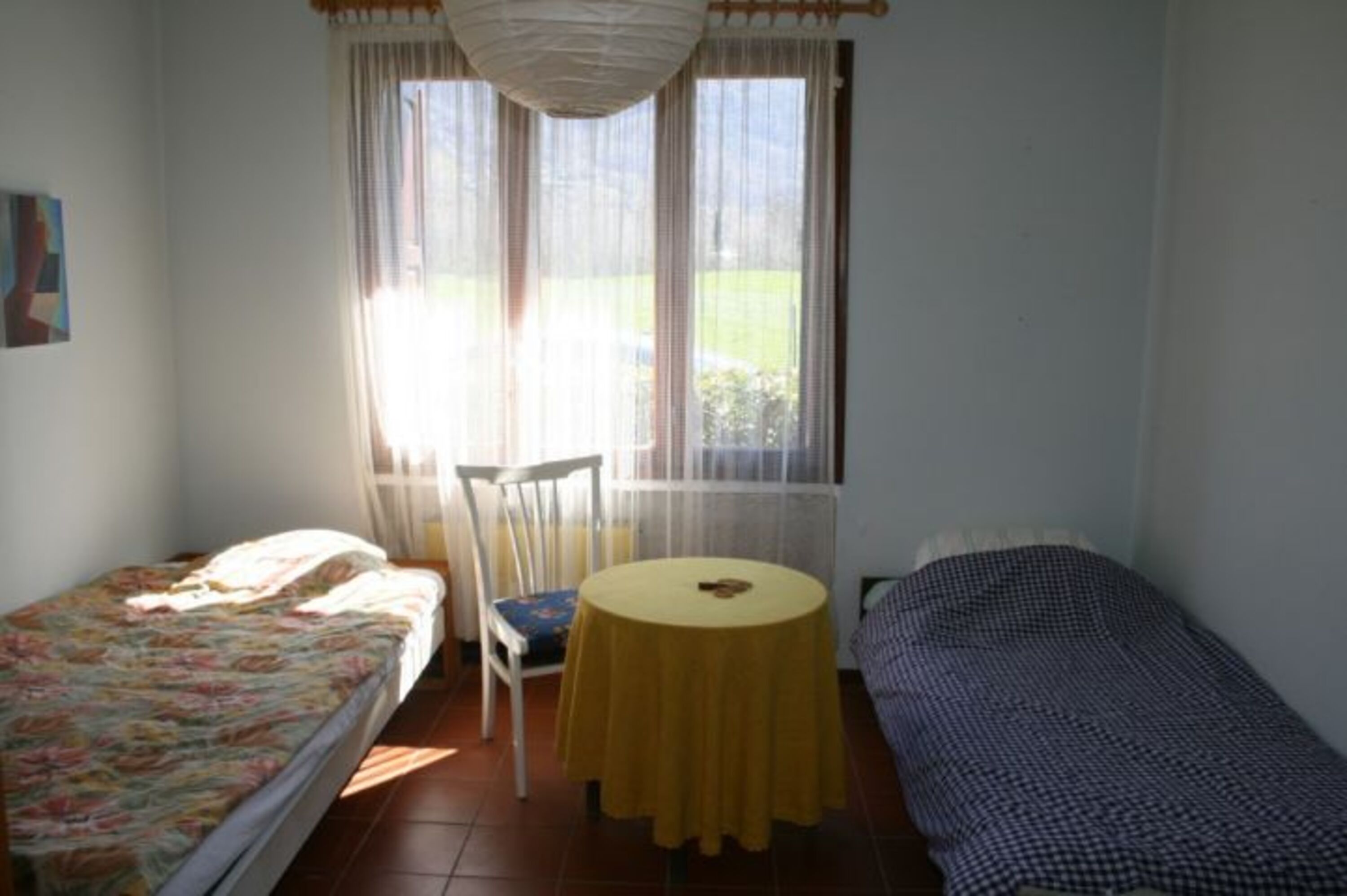 Schlafzimmer 2 mit bis 3 Einzelbetten