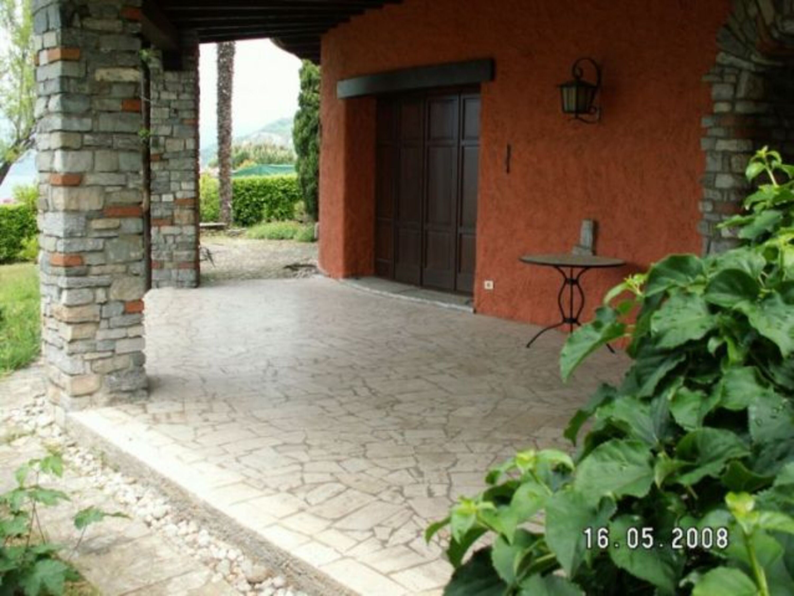 Überdachte Terrasse