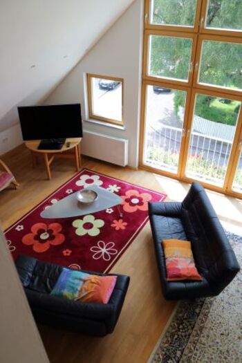Wohnzimmer aus Sicht von der Galerie