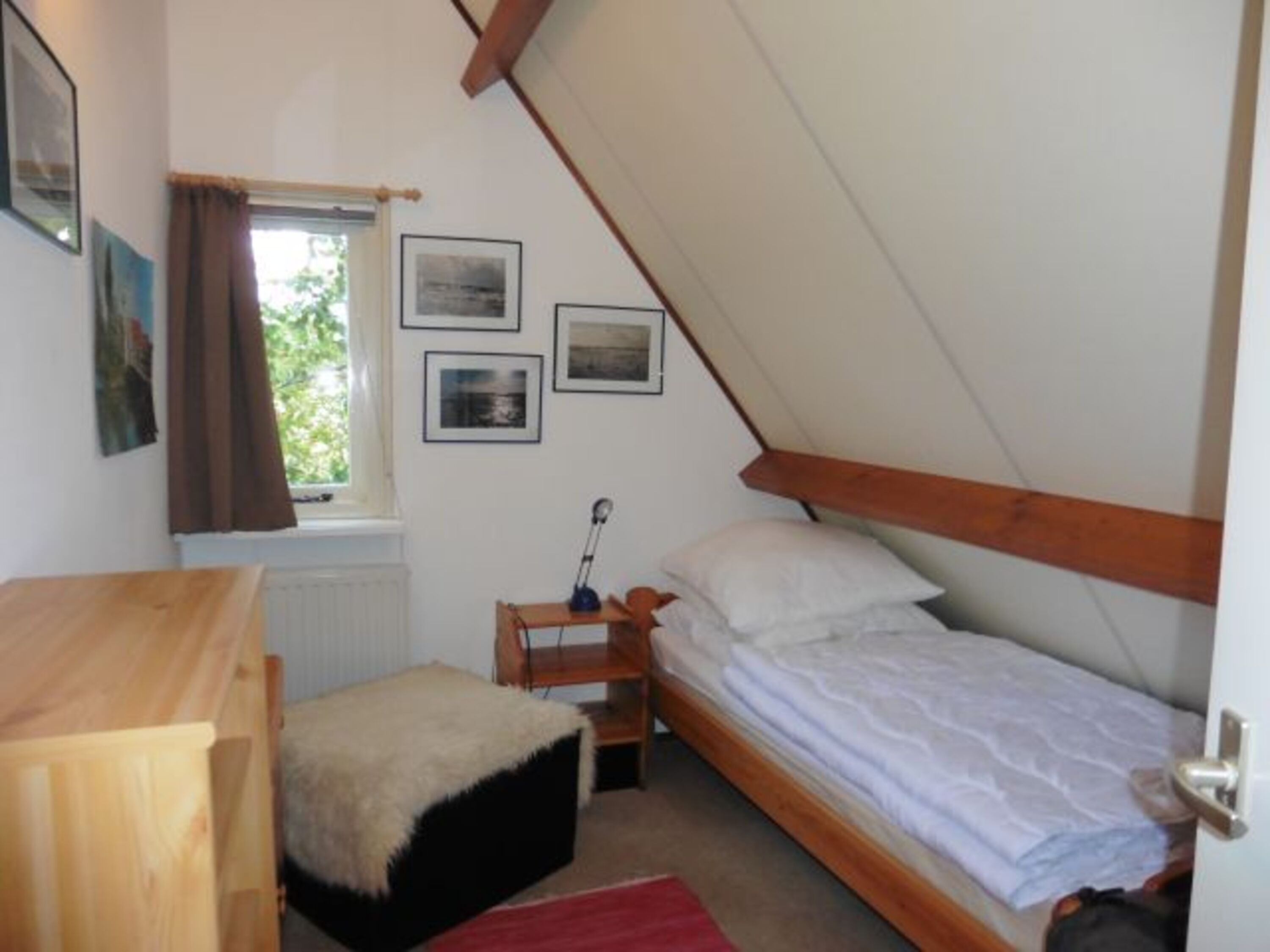 Einbettzimmer, klein