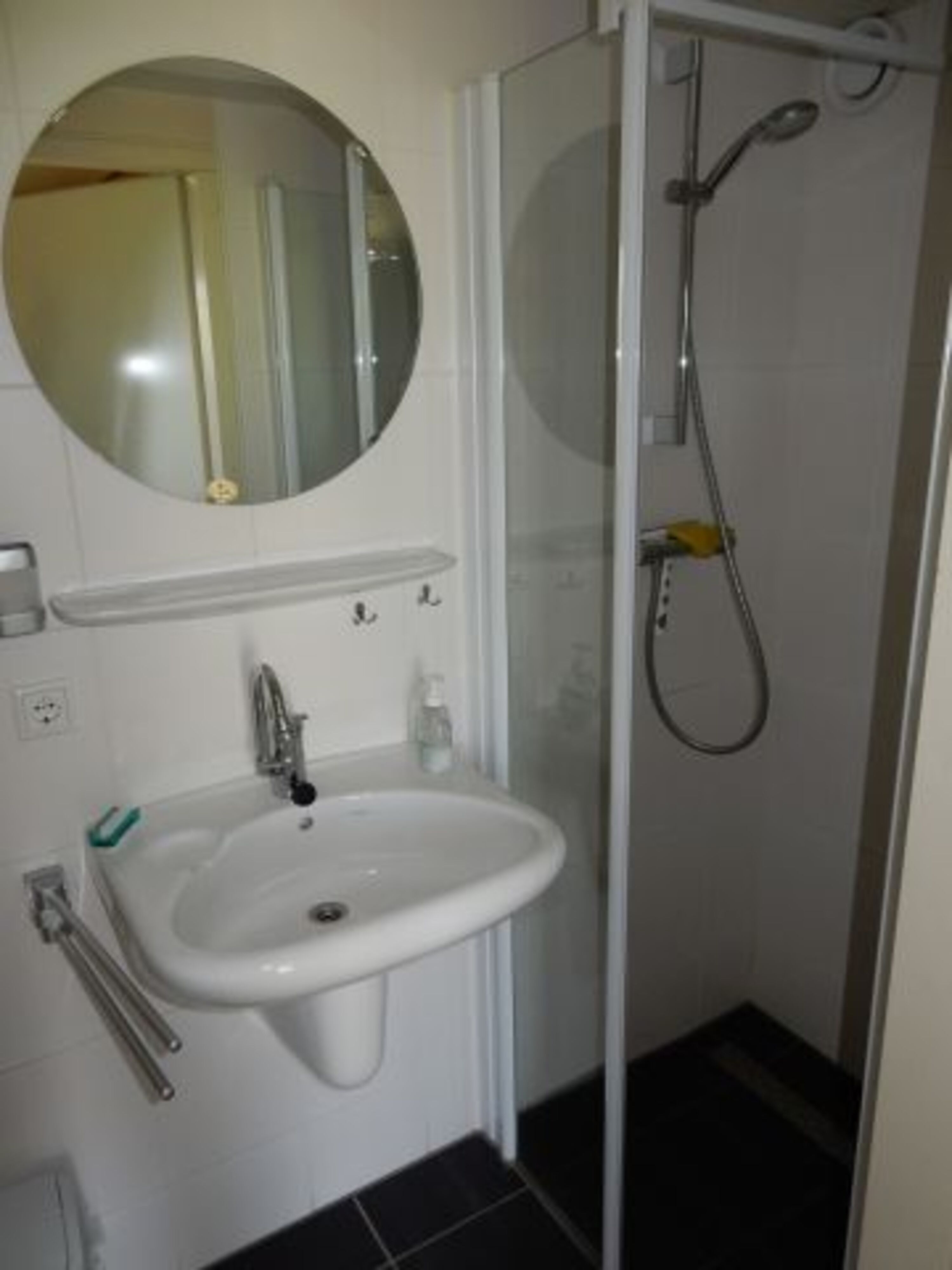 Badezimmer, rechte Seite