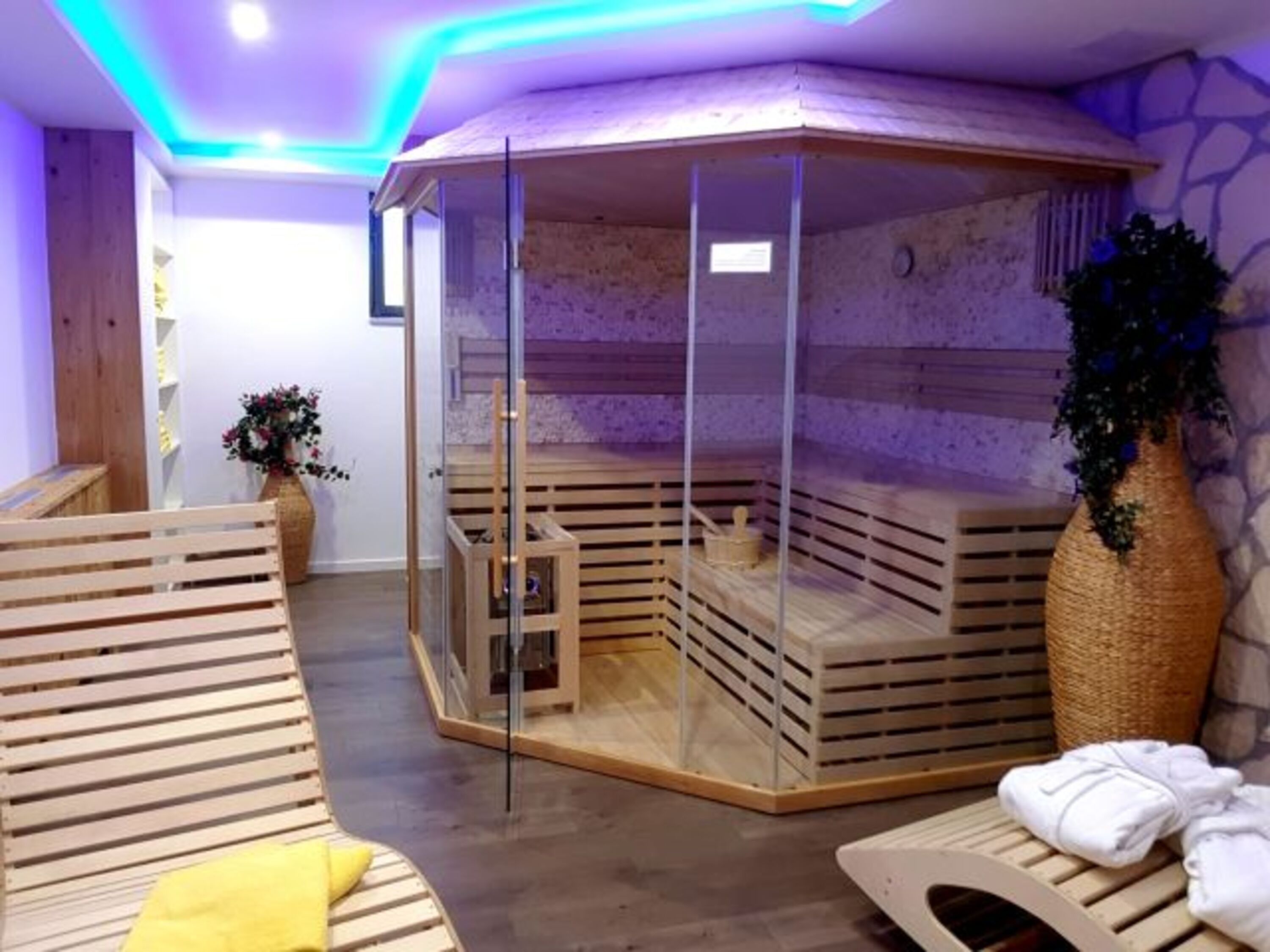 Sauna mit Entspannungslicht