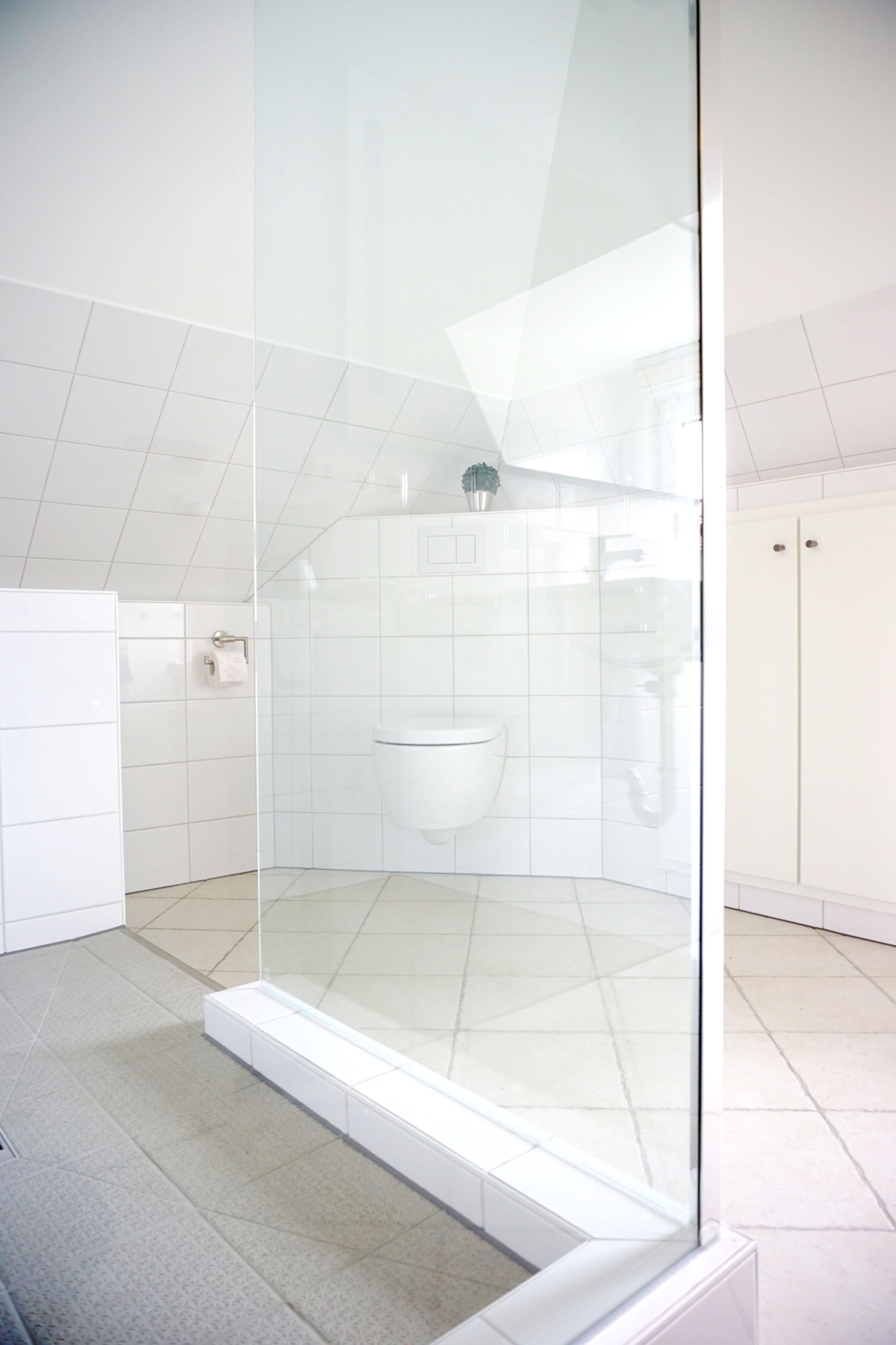 Einfach reinspaziert: Die Walk-In-Dusche macht’s möglich.