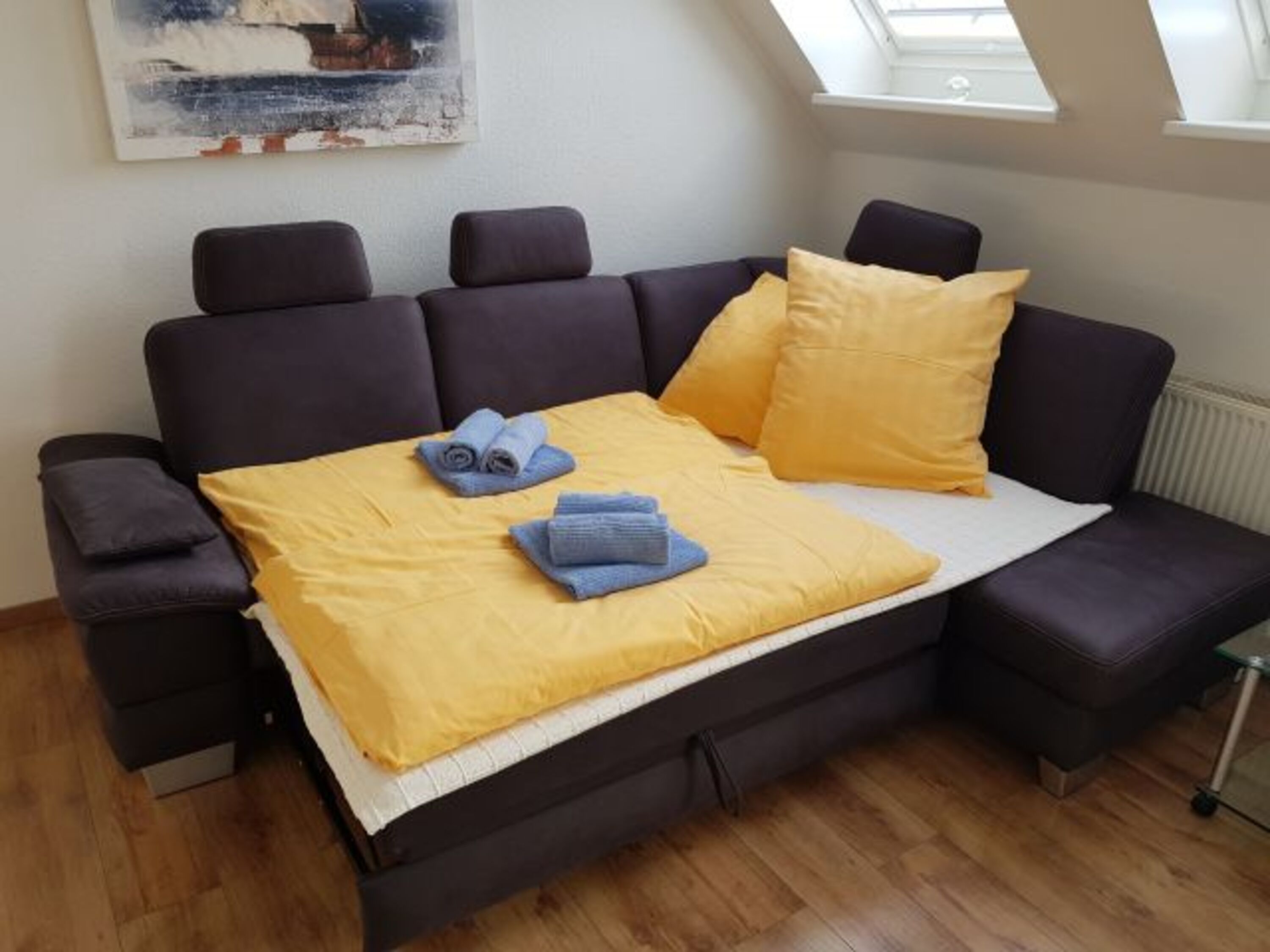 Schlafmöglichkeit auf dem Sofa