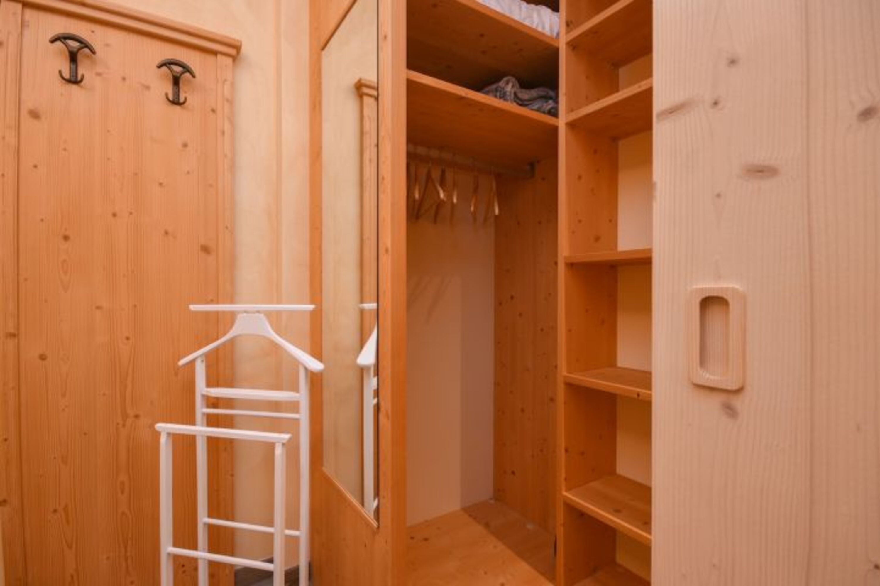 Schrank im Schlafzimmer