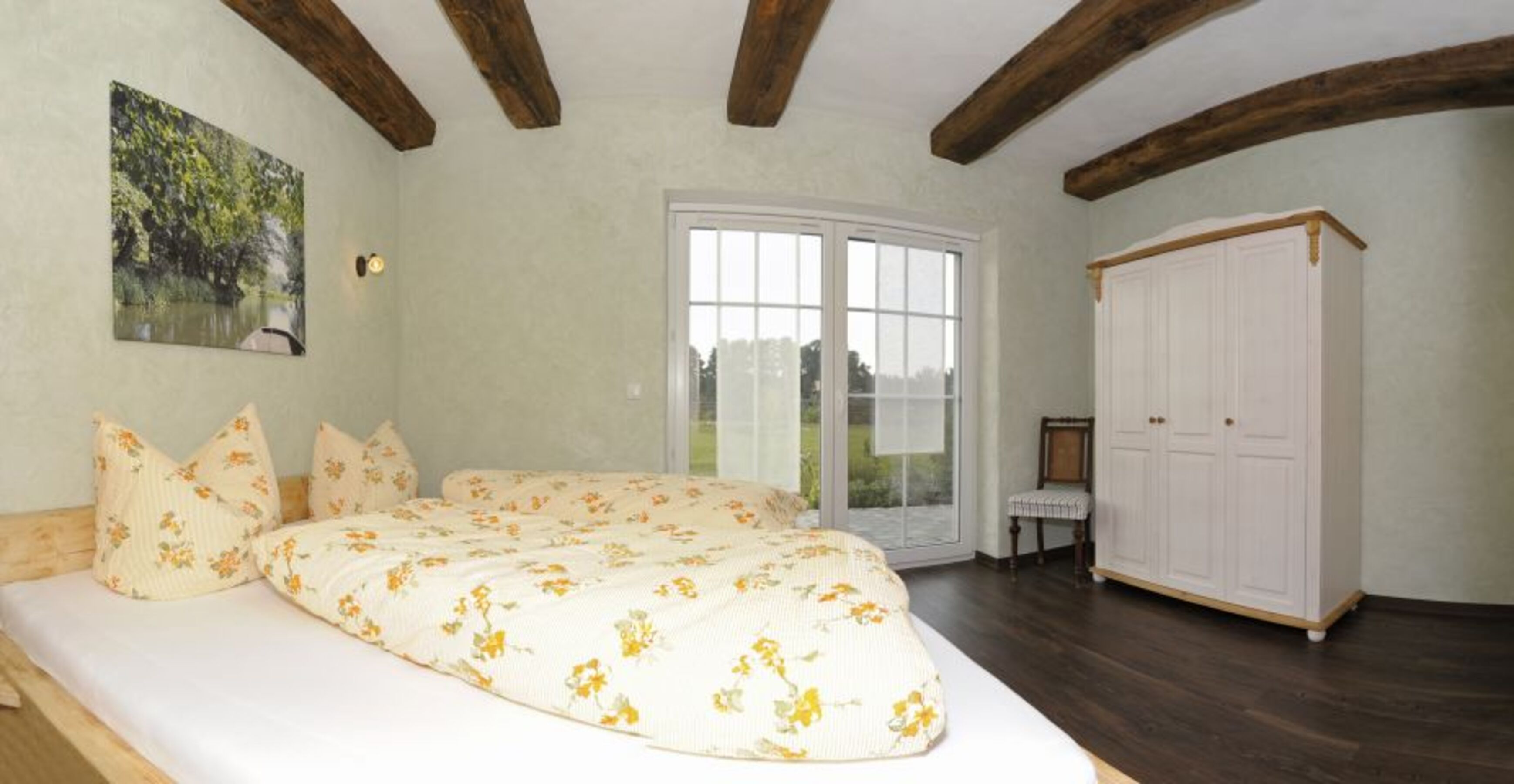 Schlafzimmer 1 mit 1 Doppelbett