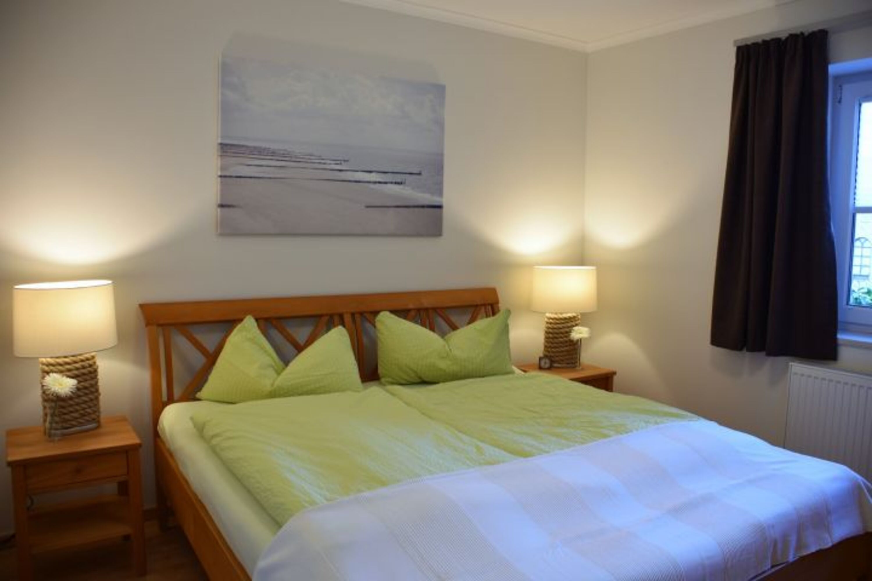Schlafzimmer mit Doppelbett