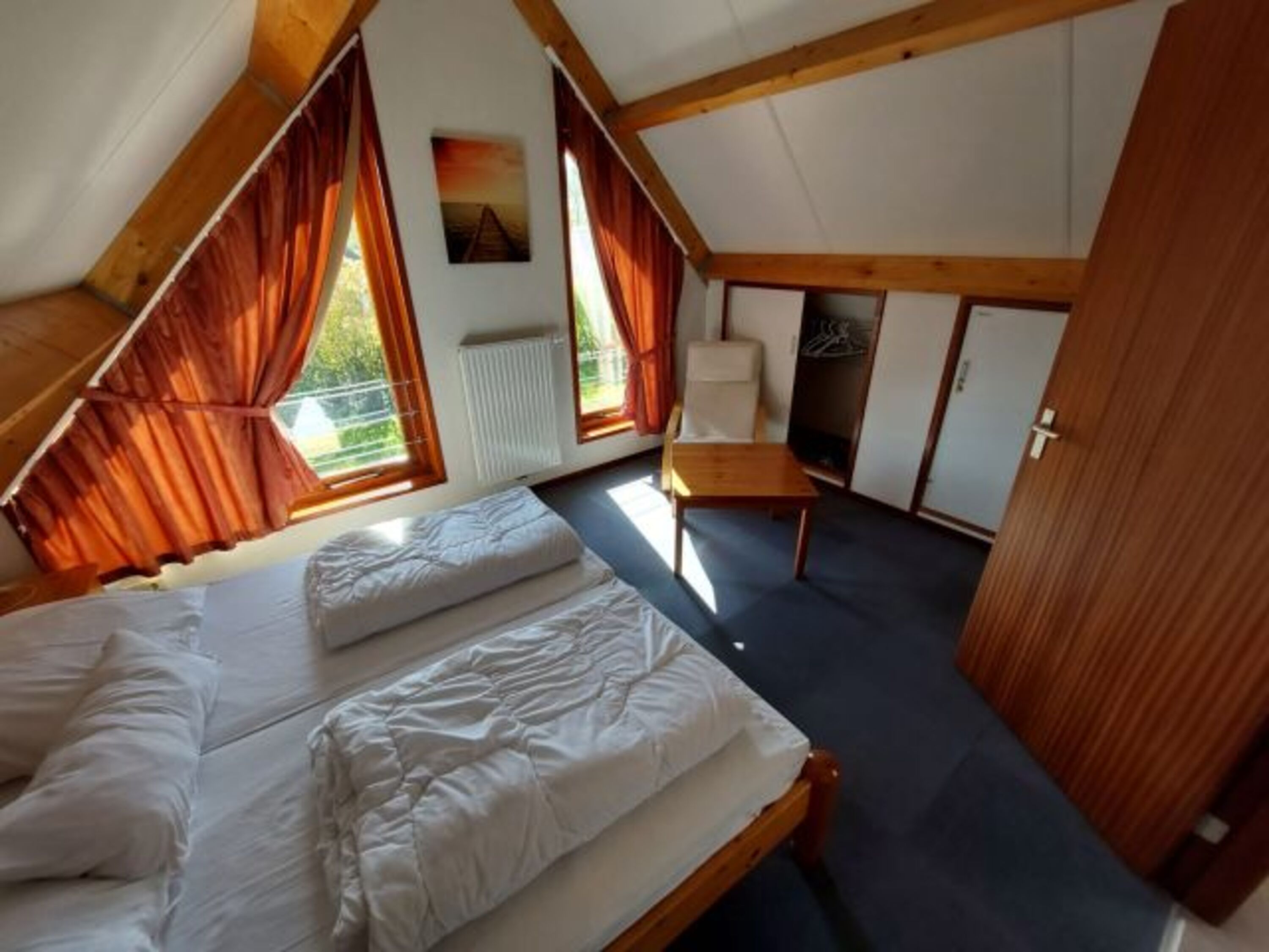 großes Schlafzimmer