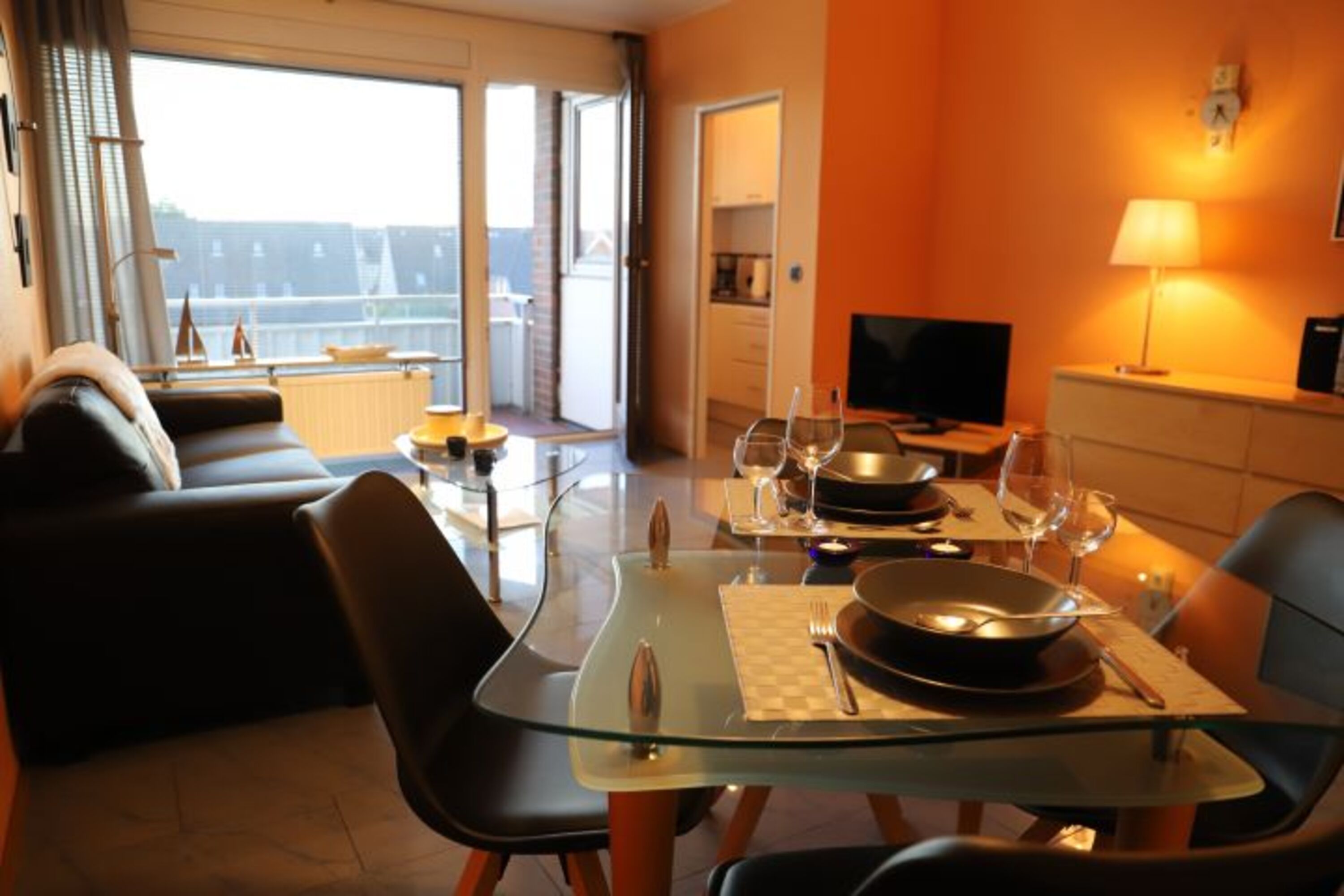 Wohnzimmer mit Essplatz