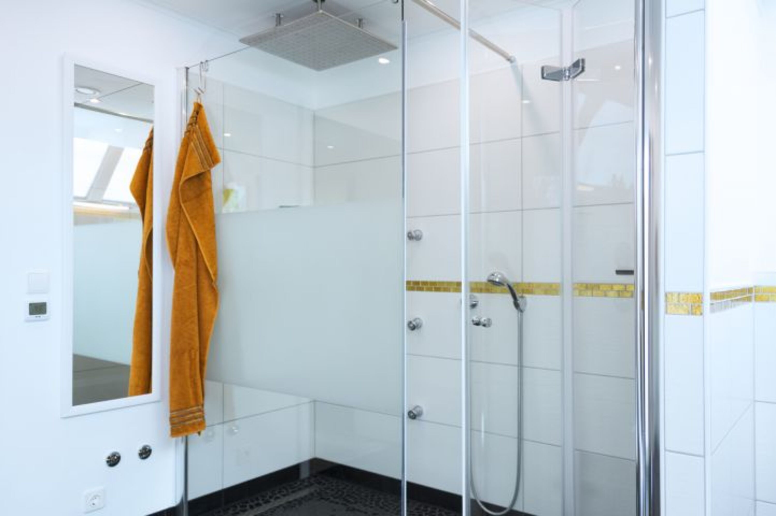 Regendusche mit Massageduschen