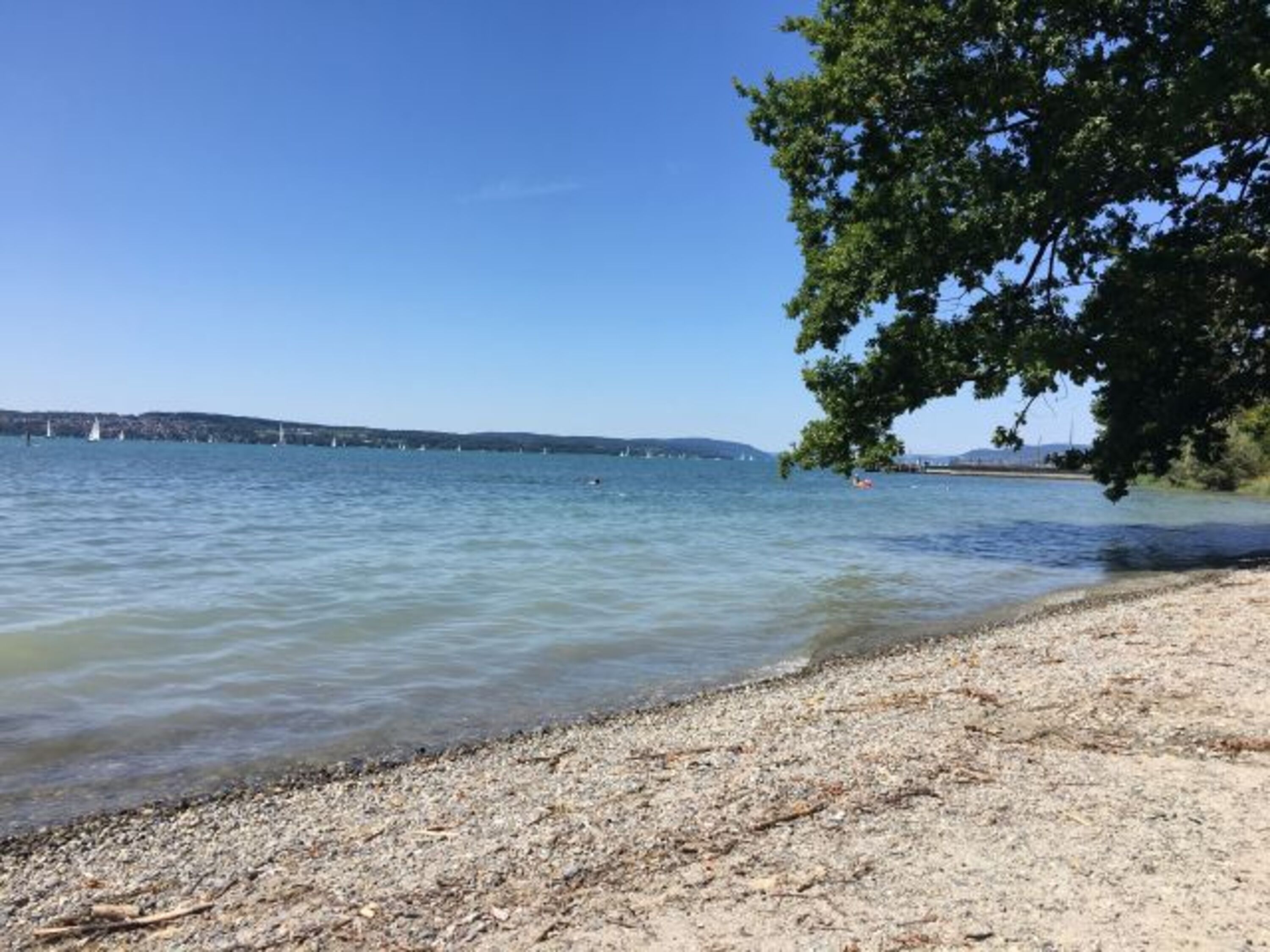 Badestrand Schilfhütte