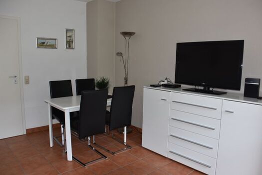 Wohnzimmer Esstisch