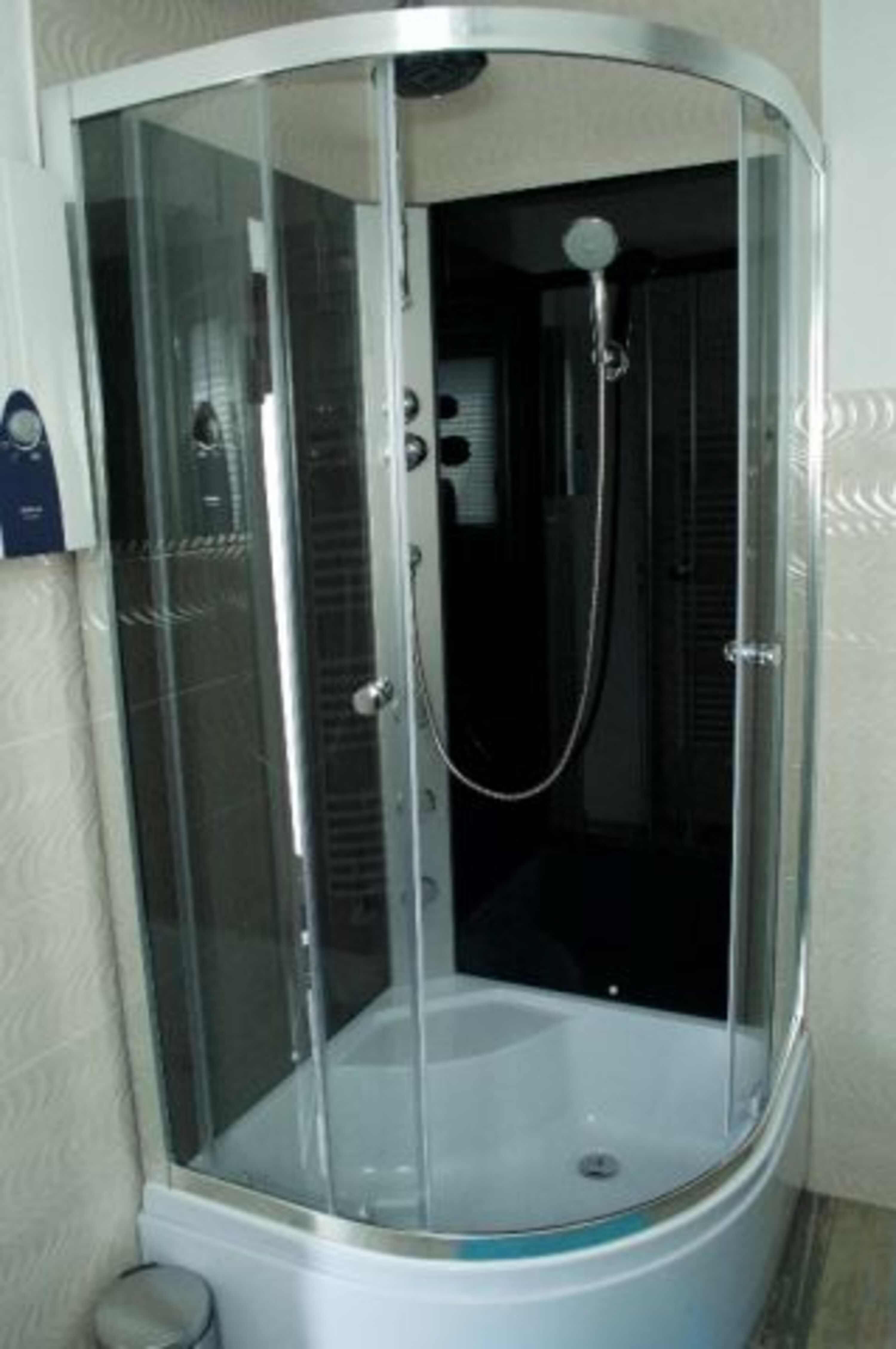 Dad, Dusche