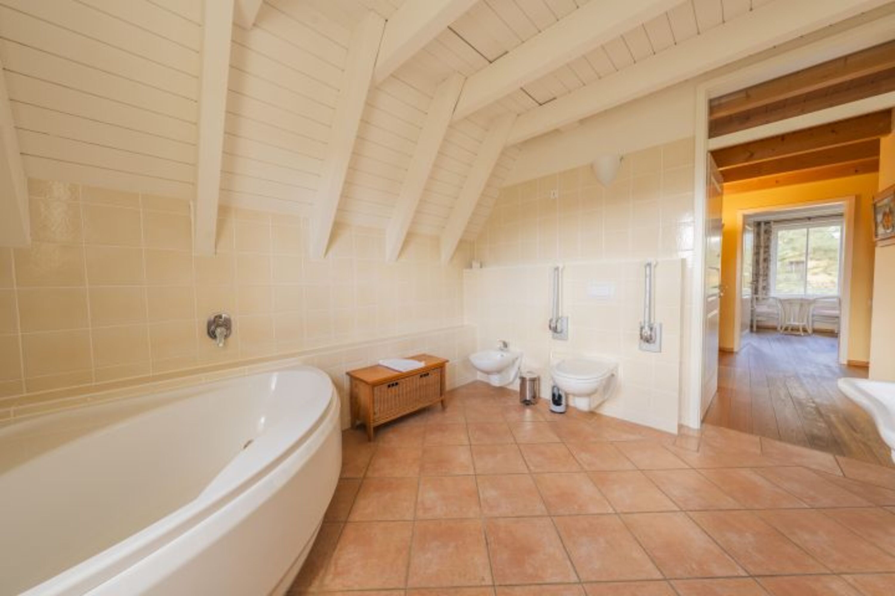 Haus Kranich - Badezimmer im OG
