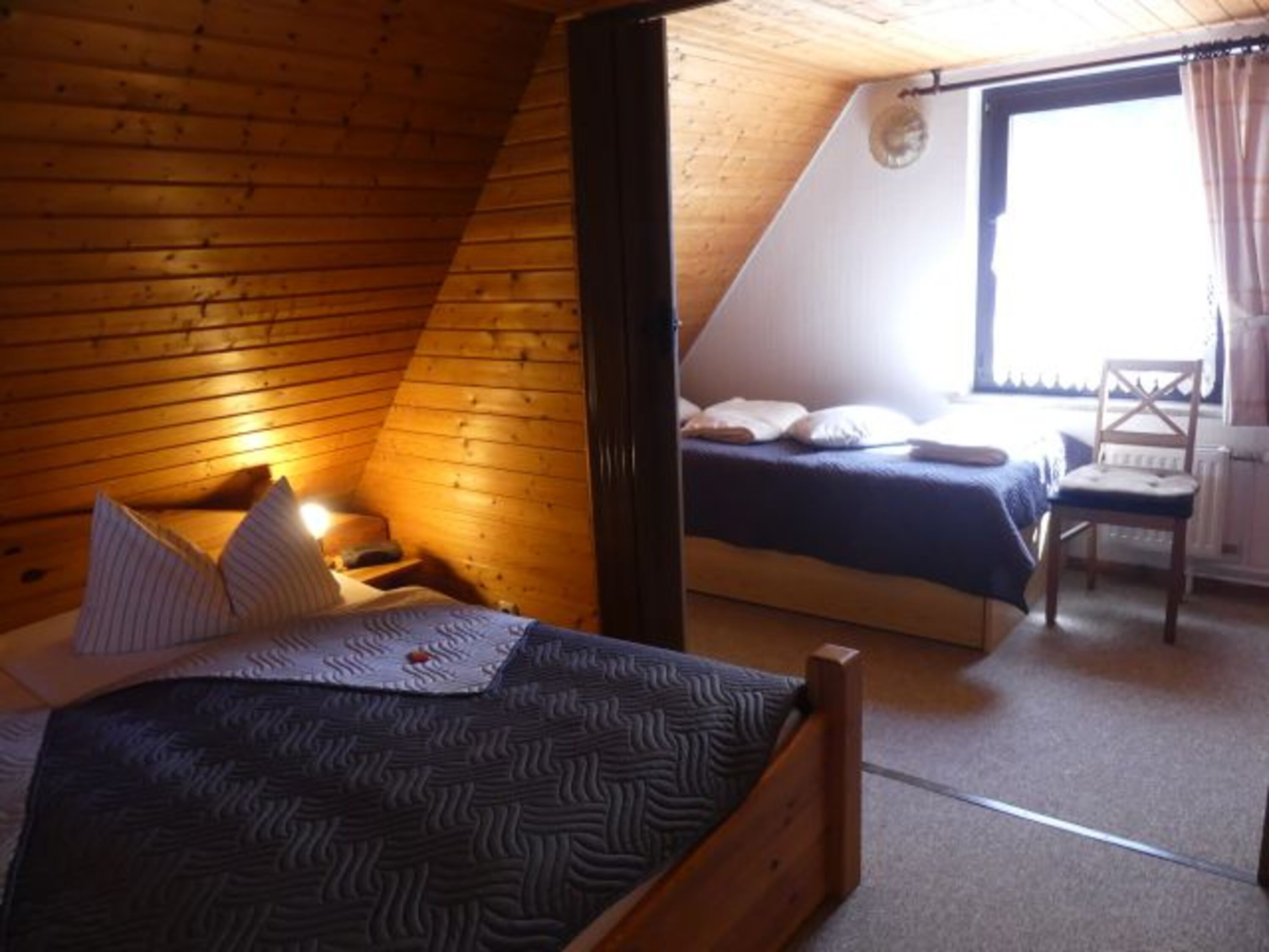 Einzelbett 0,90 x 2,00m