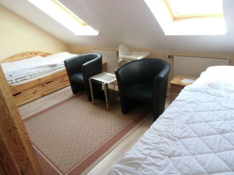 2. Schlafzimmer