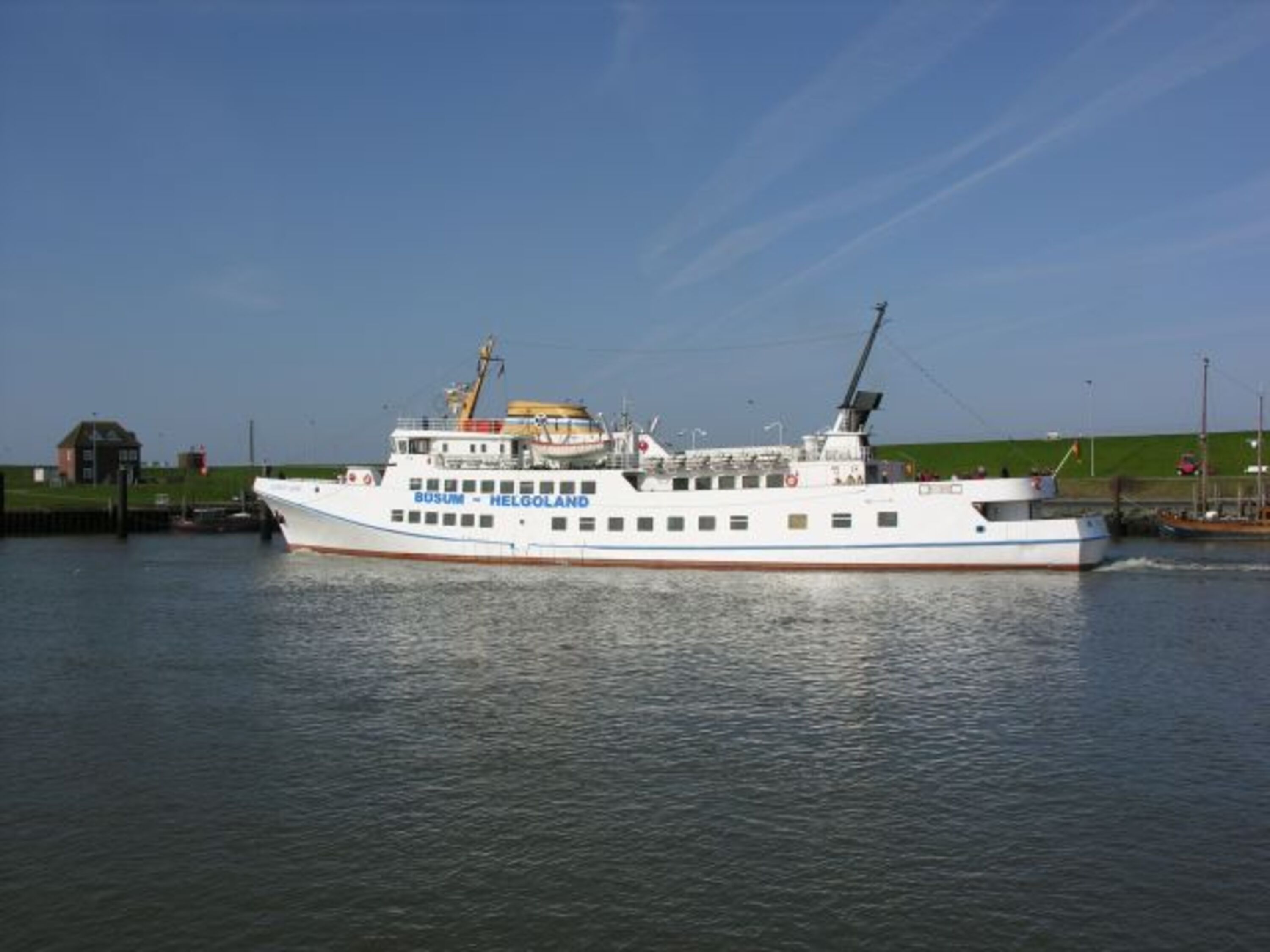 Ausflugsschiff