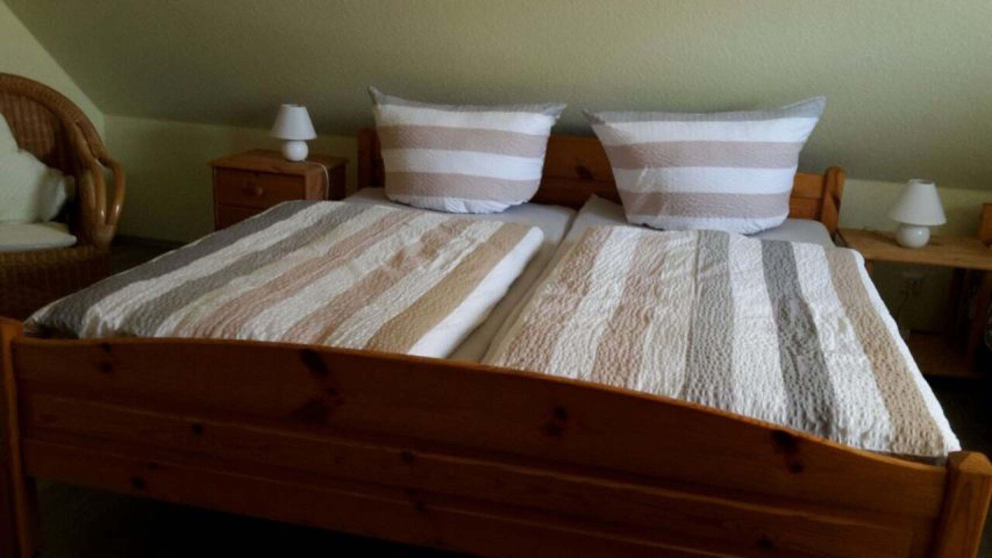 3-Betten Schlafzimmer