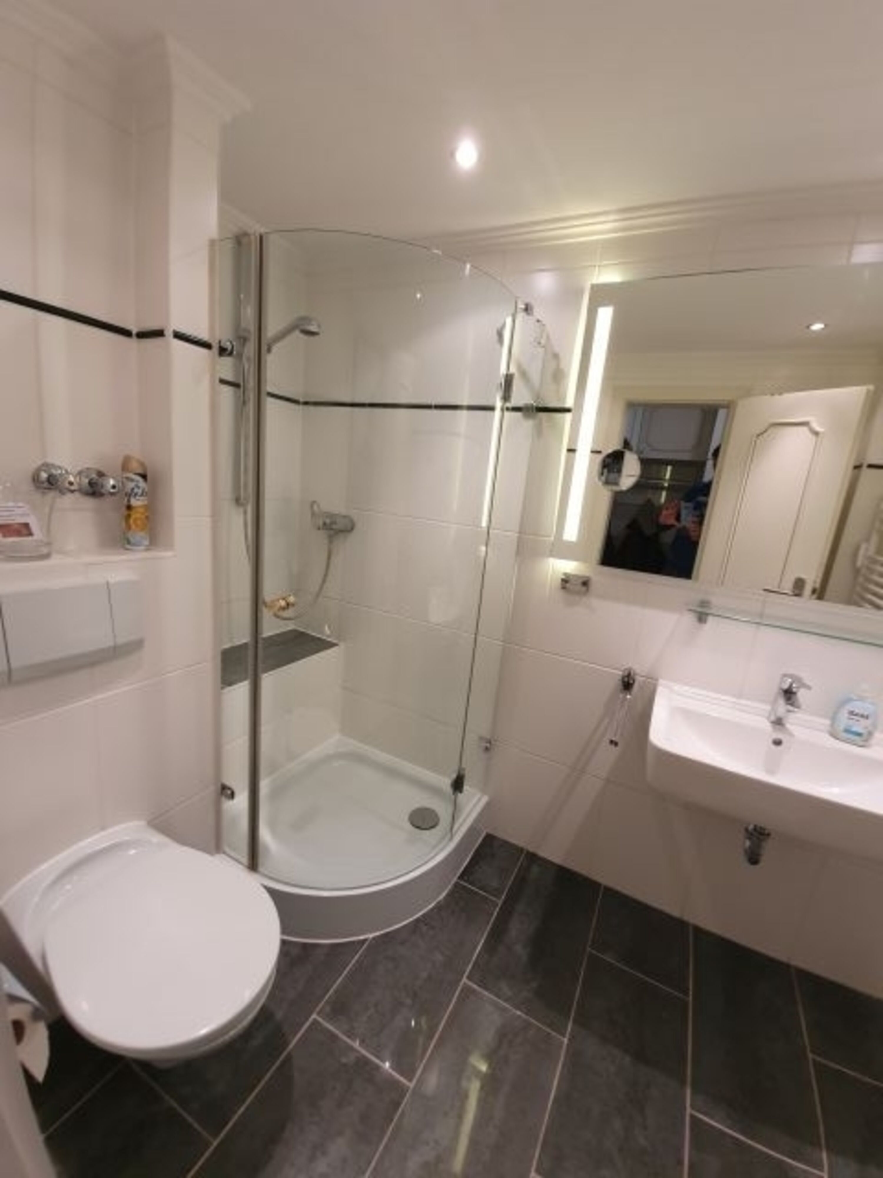 Bad mit Dusche