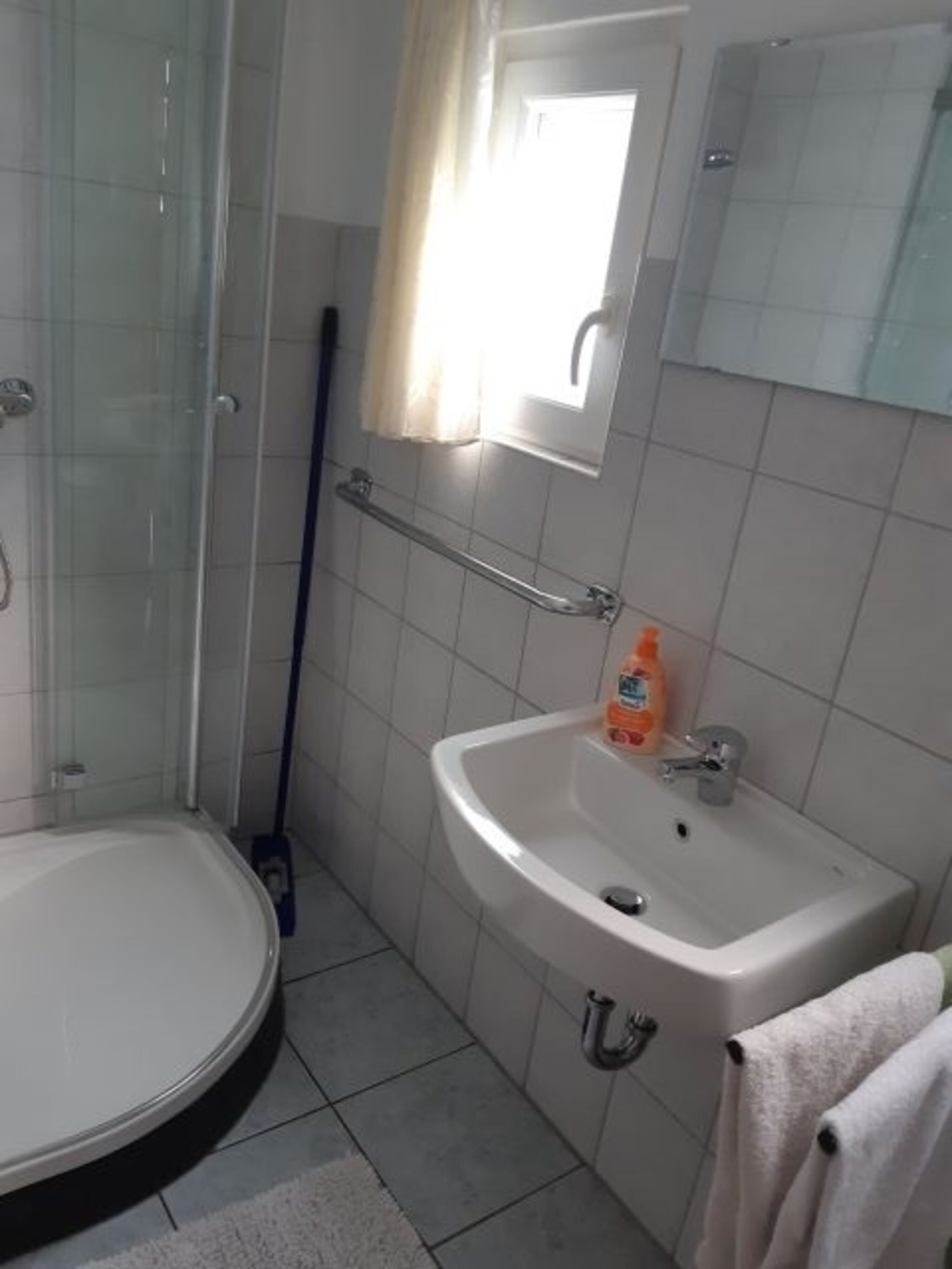 DU/WC