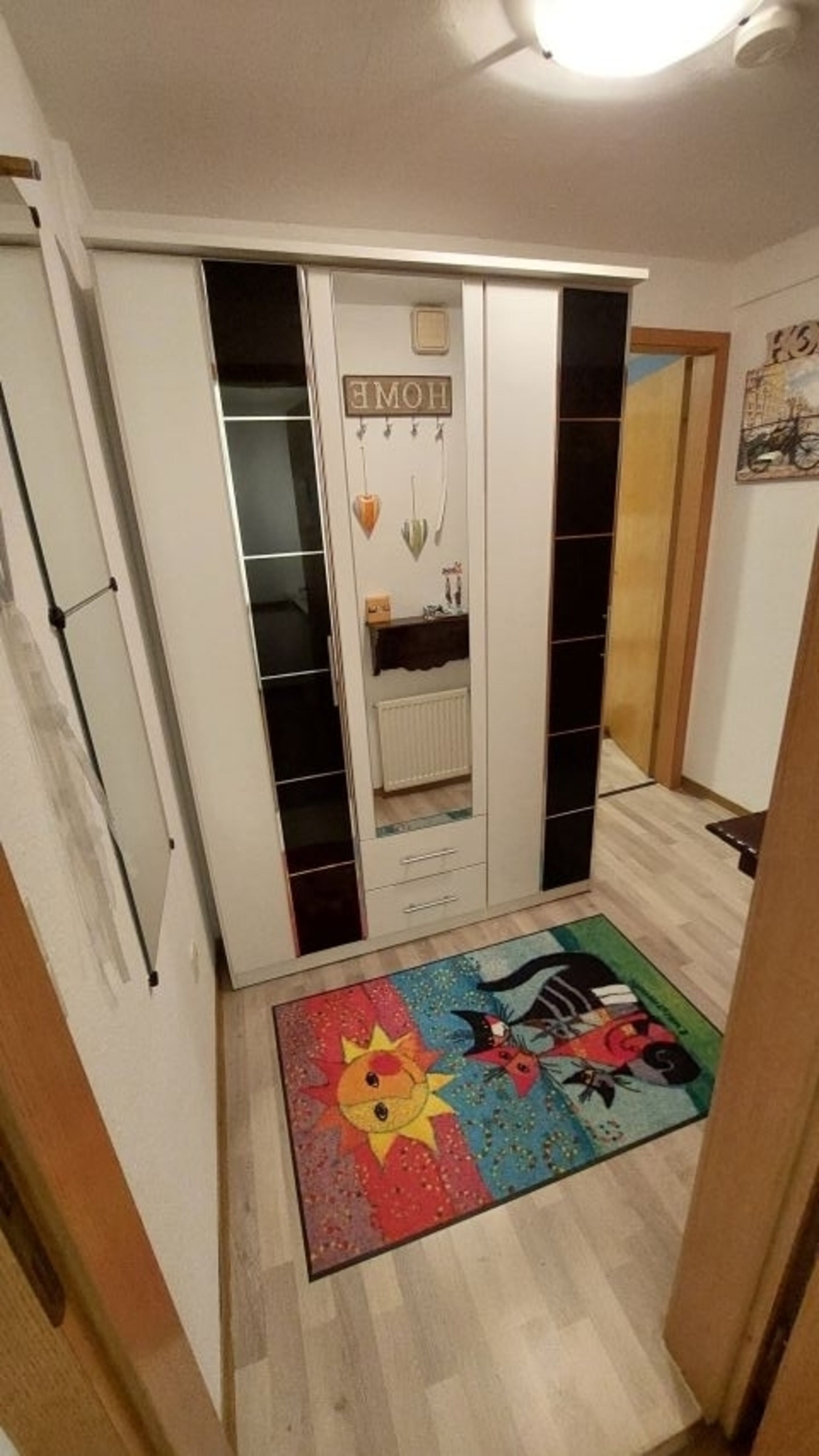 Kleiderschrank im Flur