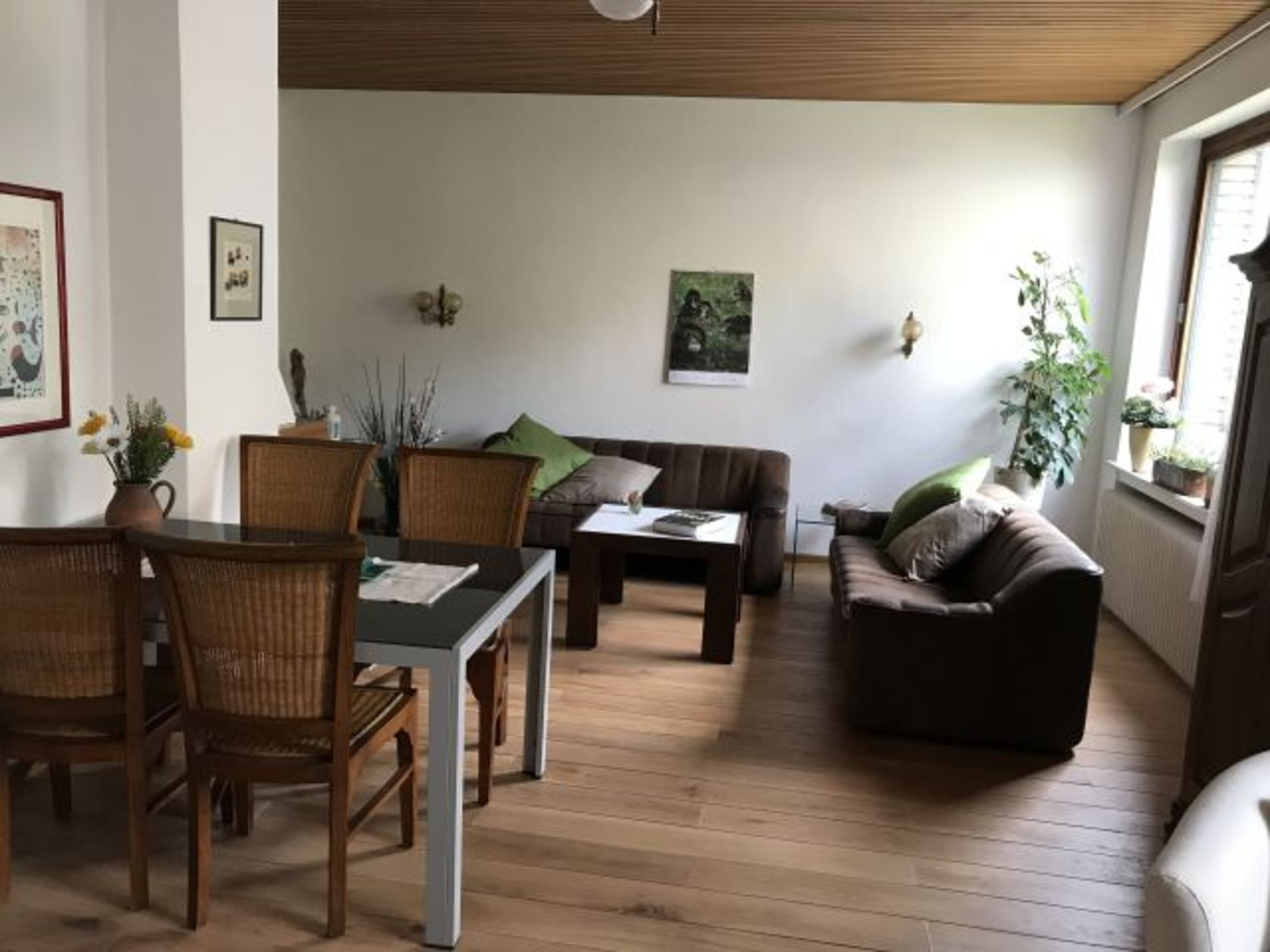 Wohnzimmer mit Essecke