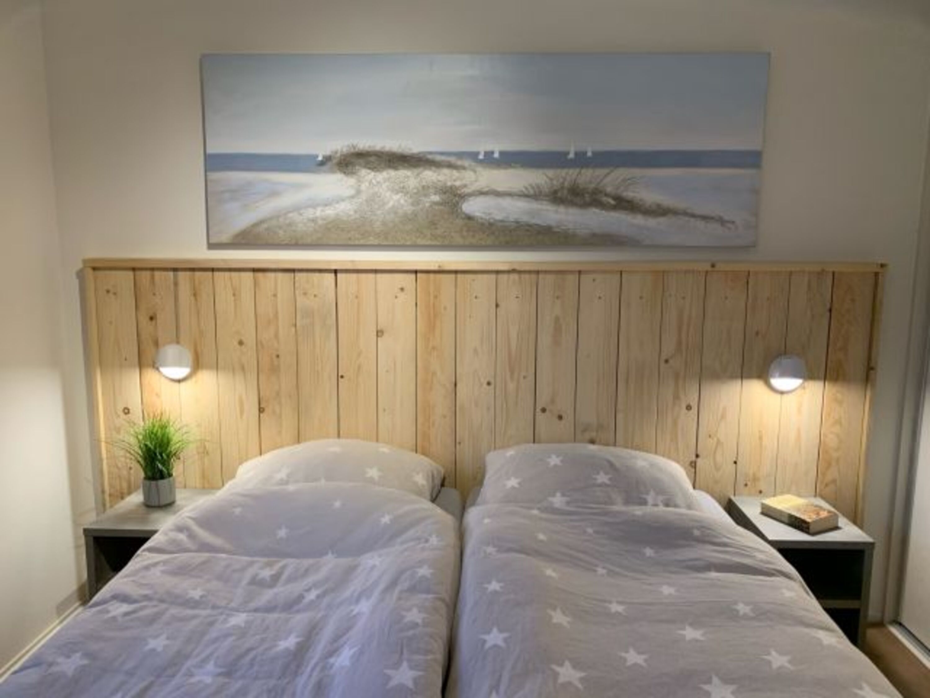 Schlafzimmer 1